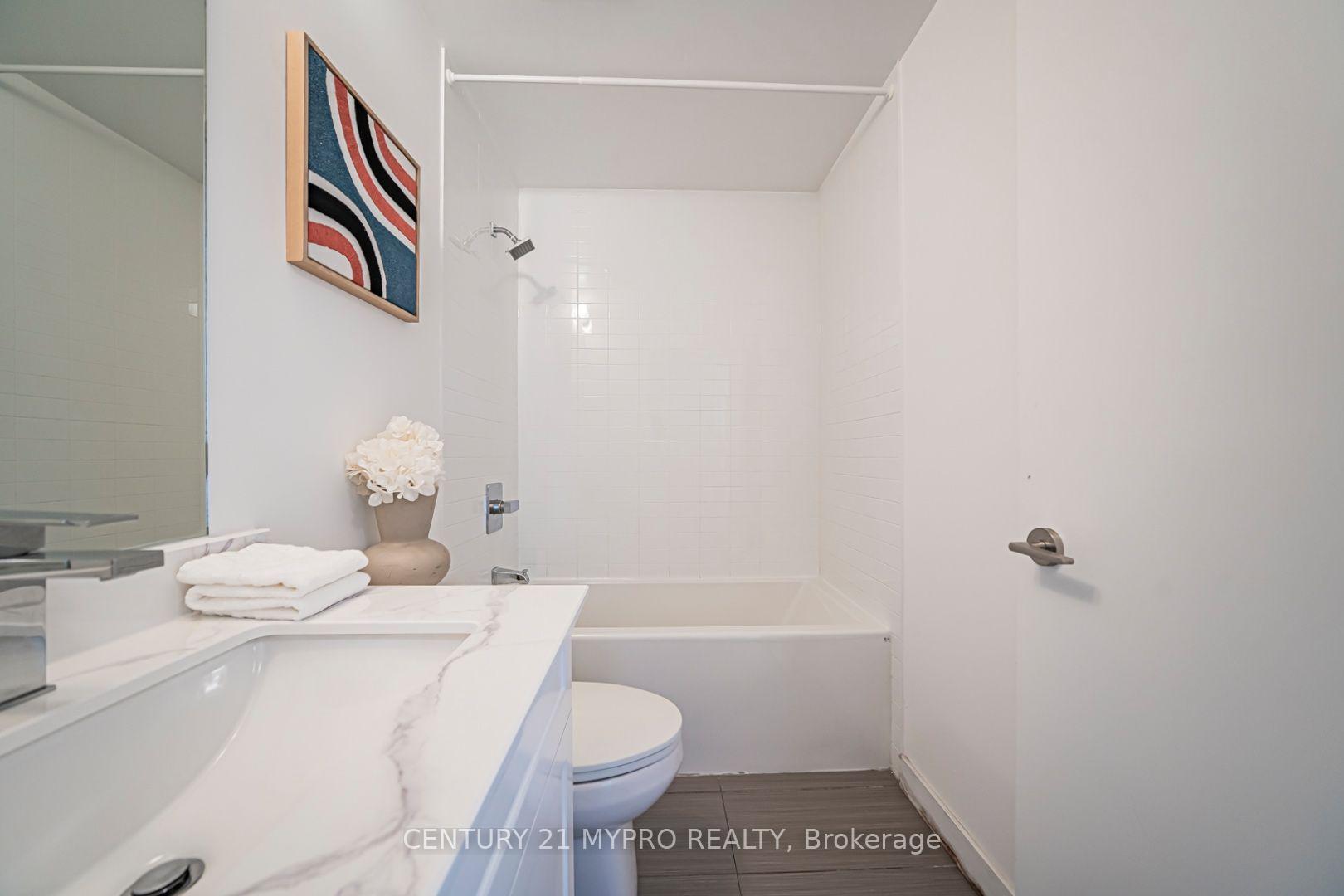Photo 30 of Unit 1604, 181 Huron Street, Toronto, Kensington-Chinatown — HOMEH