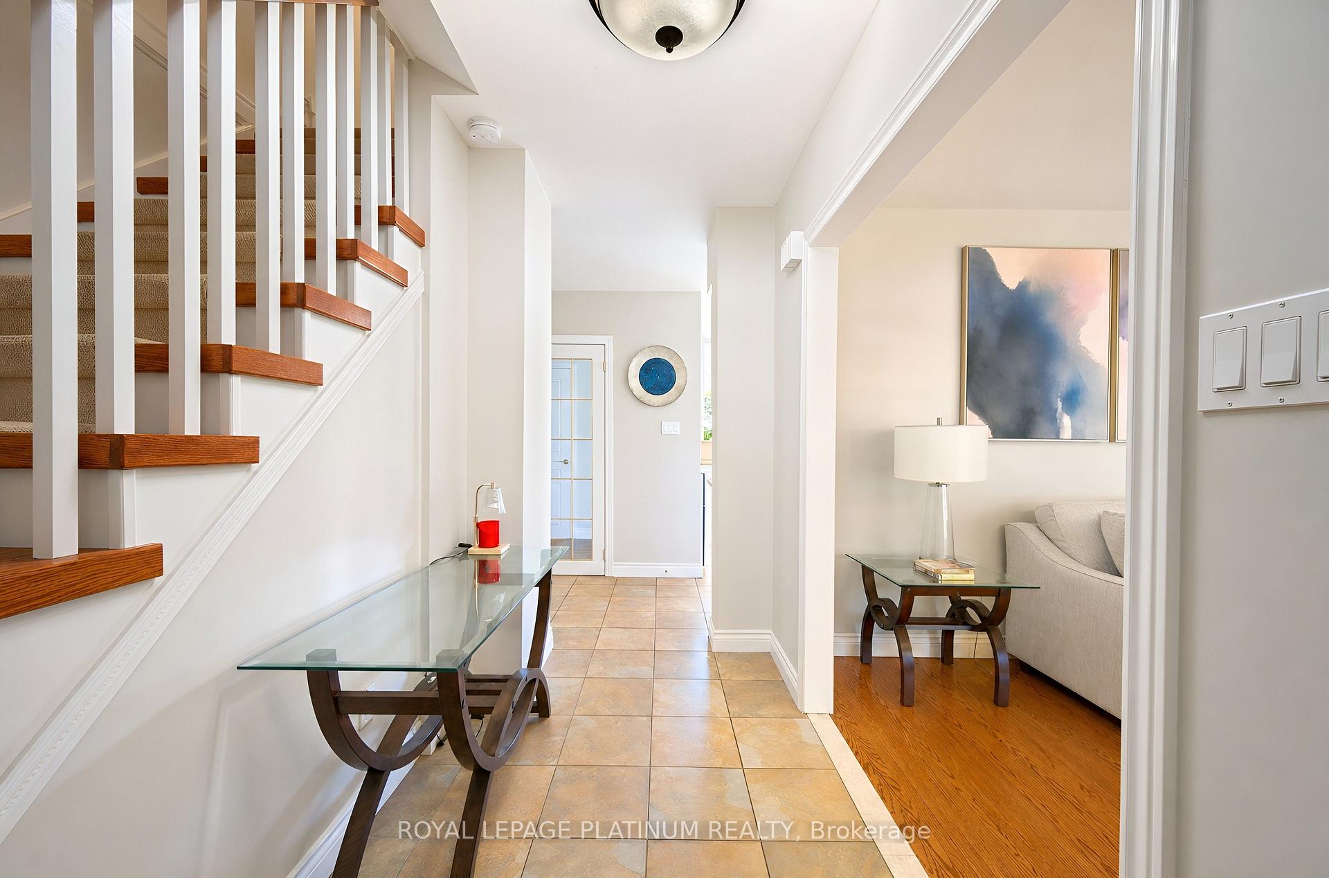 Photo 6 of 47 Parkview Place, Brampton, Brampton East — HOMEH