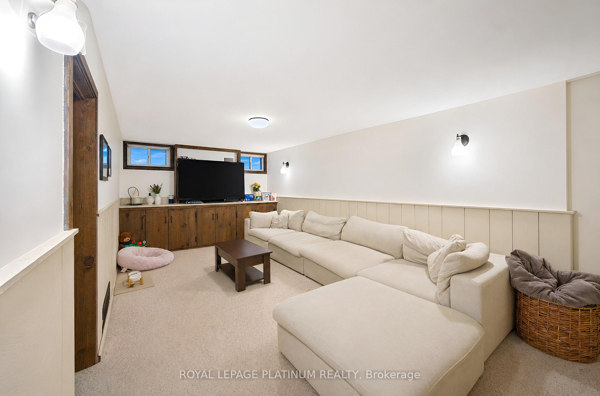 Photo 39 of 47 Parkview Place, Brampton, Brampton East — HOMEH