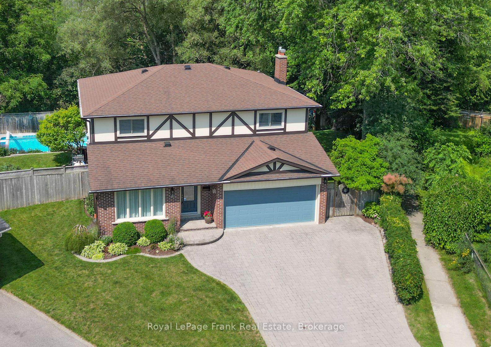 Front of 19 Ann Arbour Court