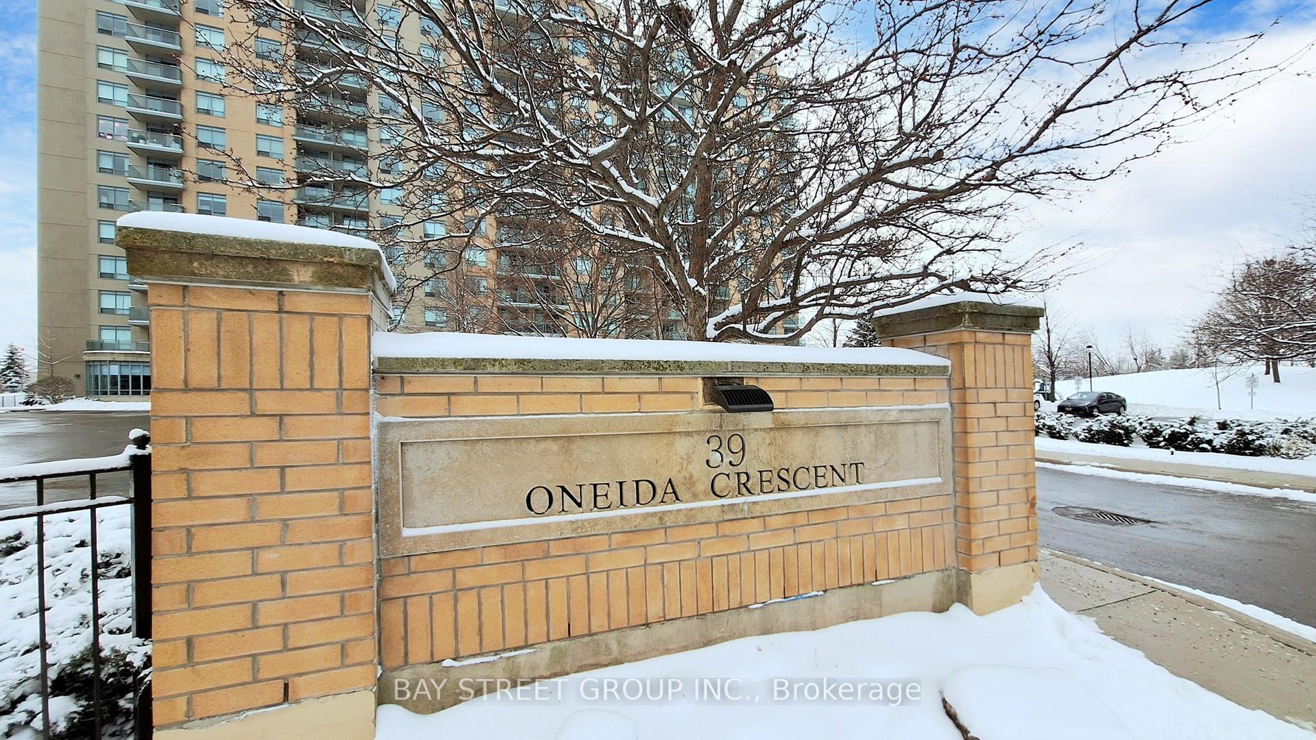 Photo 2 of Unit LPH19, 39 Oneida Crescent, Richmond Hill, Langstaff — HOMEH