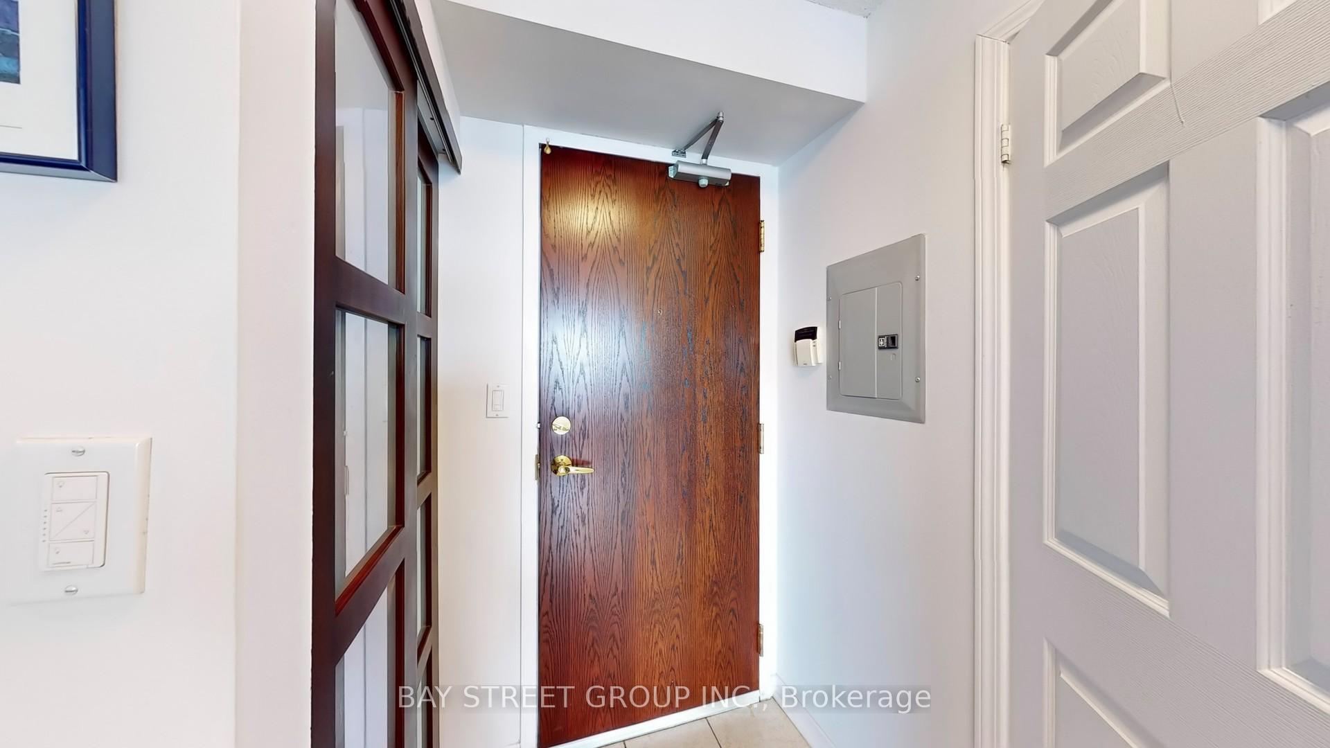 Photo 19 of Unit LPH19, 39 Oneida Crescent, Richmond Hill, Langstaff — HOMEH