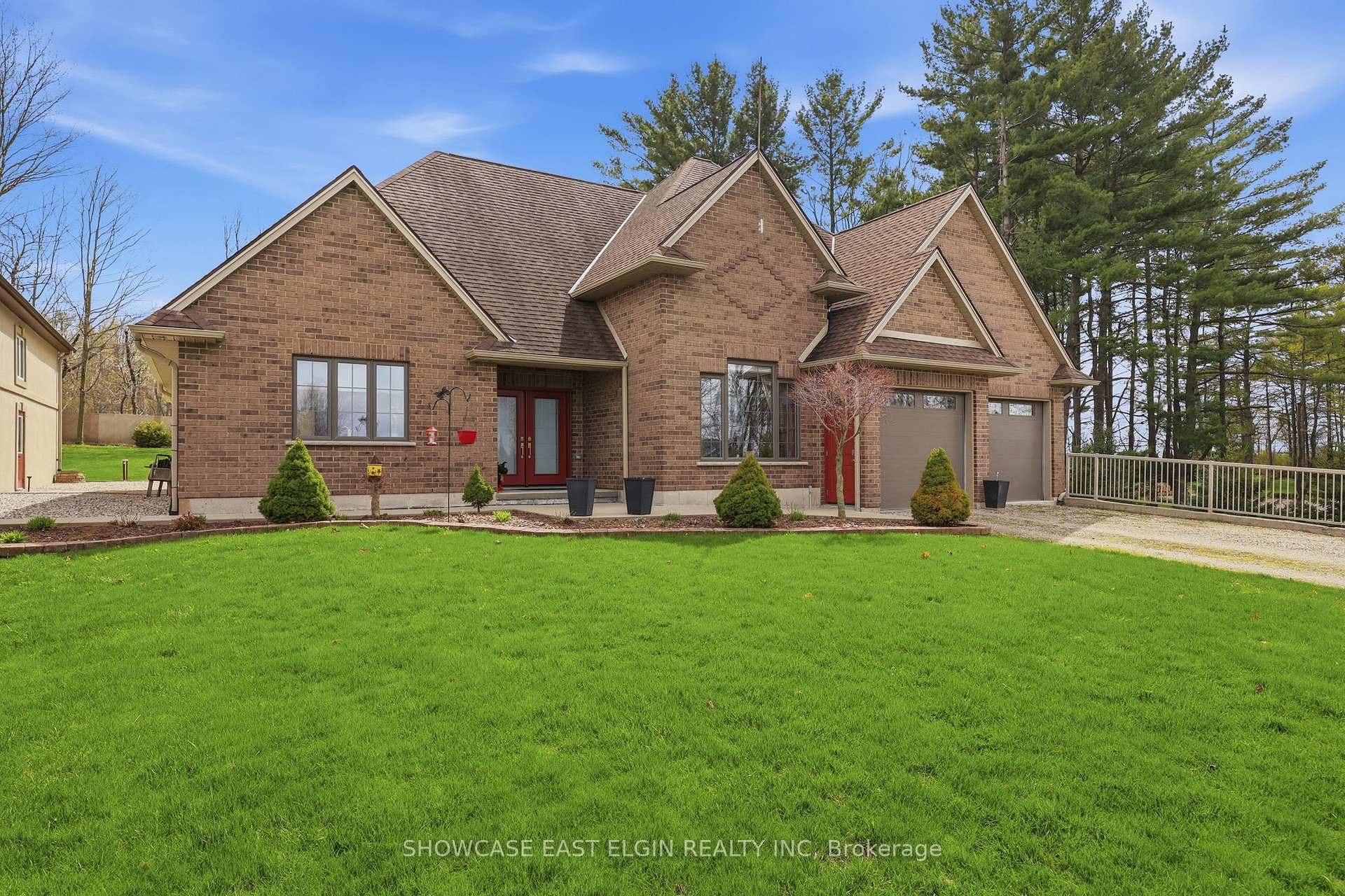 Photo 2 of 88628 Hilltop Lane, Malahide, Rural Malahide — HOMEH