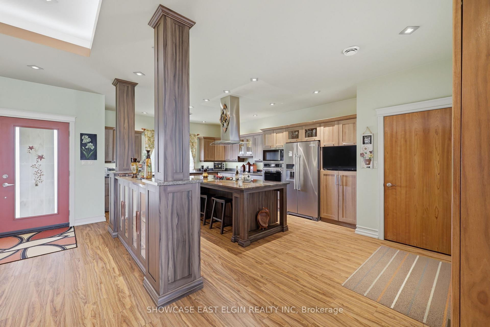 Photo 8 of 88628 Hilltop Lane, Malahide, Rural Malahide — HOMEH