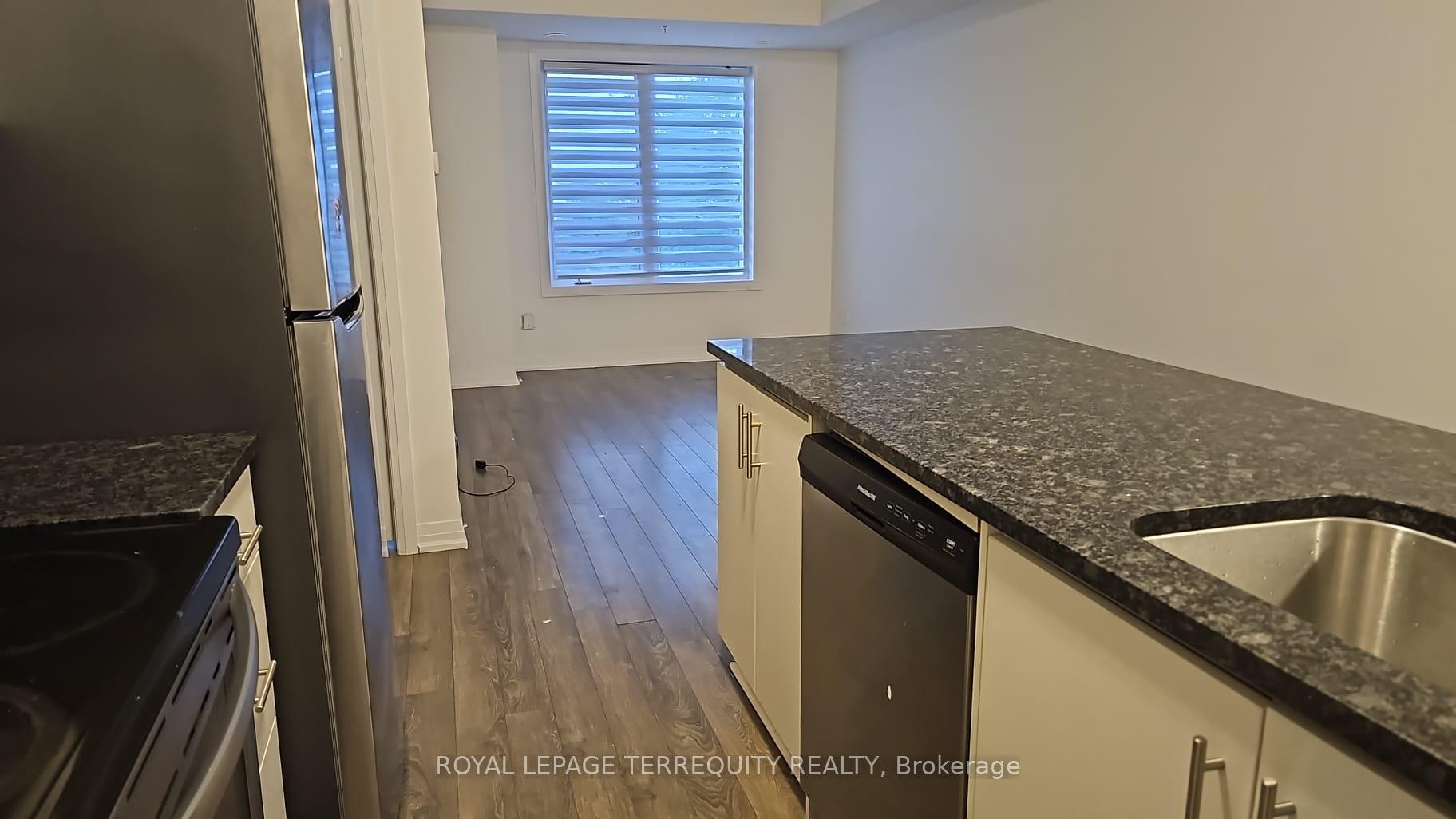 Photo 5 of Unit 715, 2635 William Jackson Drive, Pickering, Duffin Heights — HOMEH