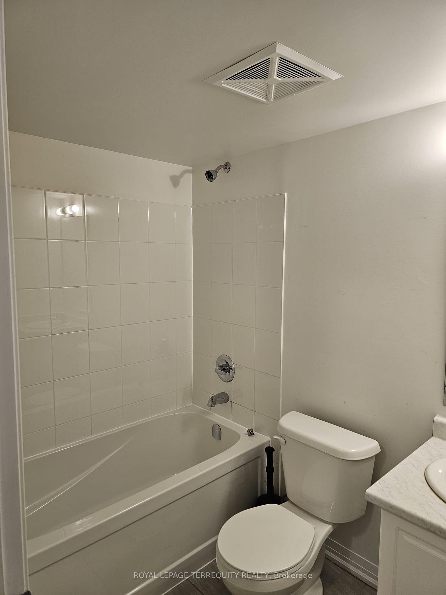 Photo 10 of Unit 715, 2635 William Jackson Drive, Pickering, Duffin Heights — HOMEH