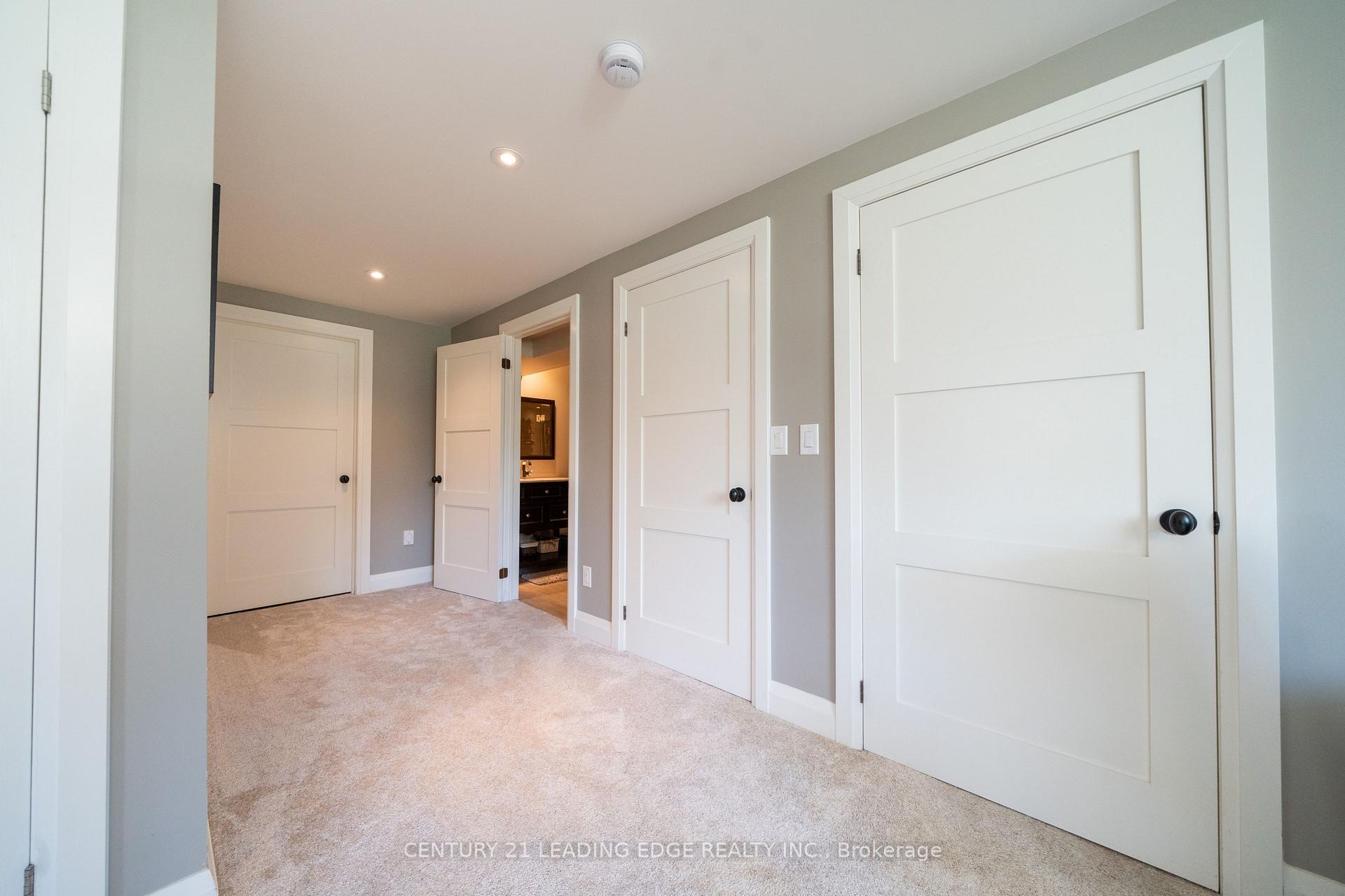 Photo 34 of 27 Karendale Crescent, Hamilton, Freelton — HOMEH