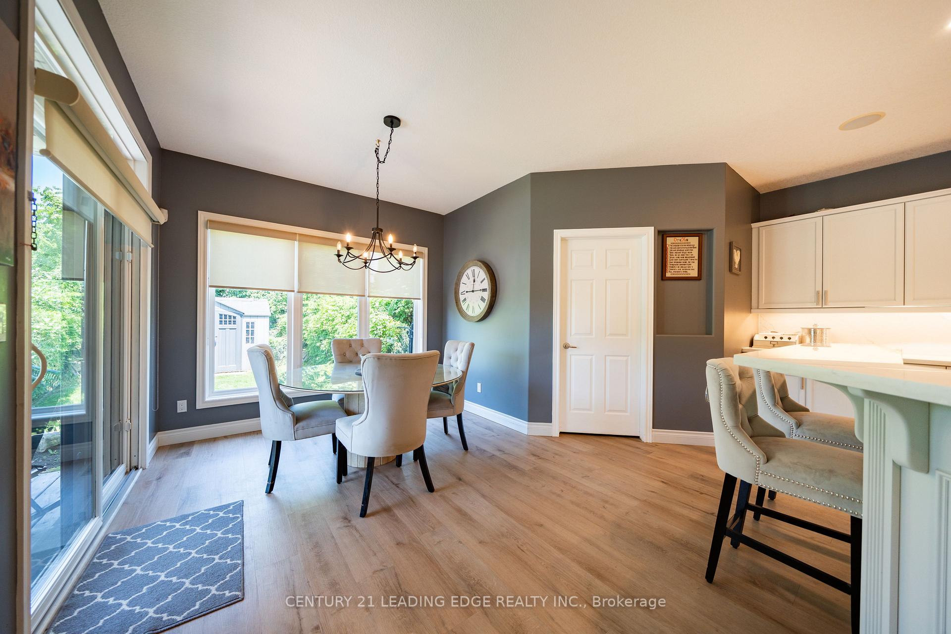 Photo 36 of 27 Karendale Crescent, Hamilton, Freelton — HOMEH
