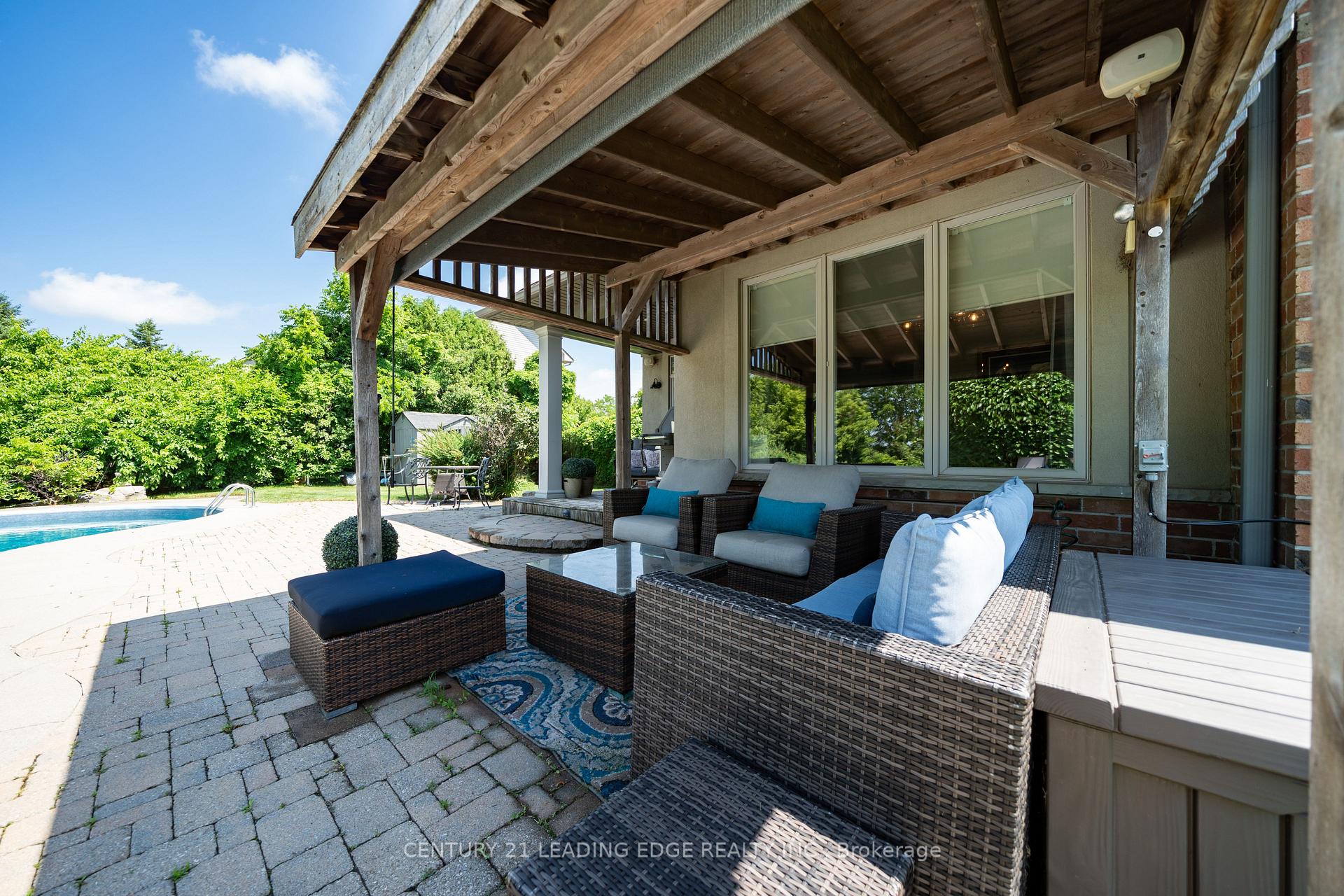 Photo 37 of 27 Karendale Crescent, Hamilton, Freelton — HOMEH