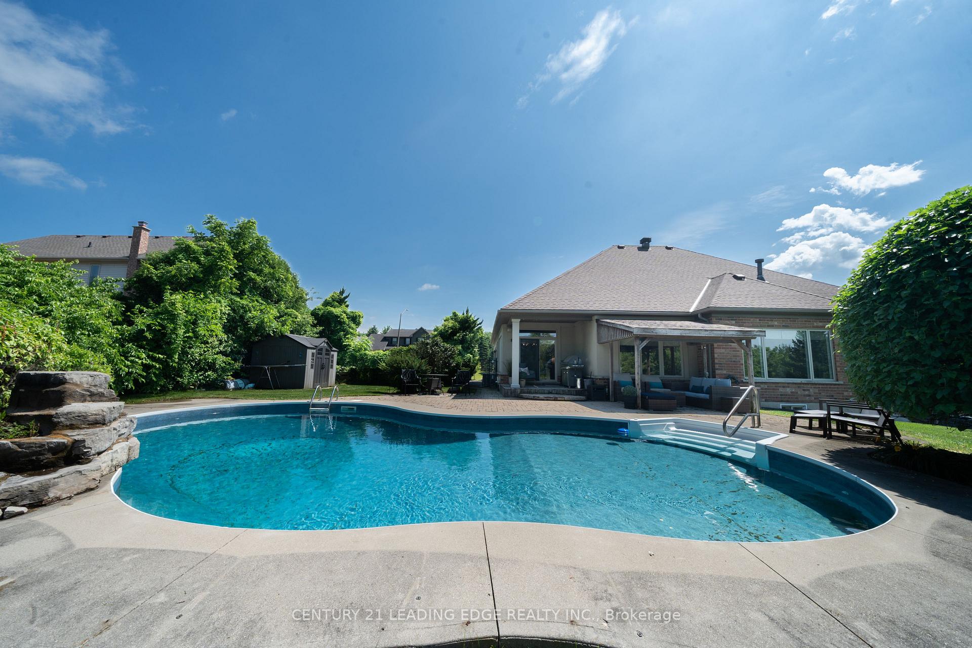Photo 39 of 27 Karendale Crescent, Hamilton, Freelton — HOMEH