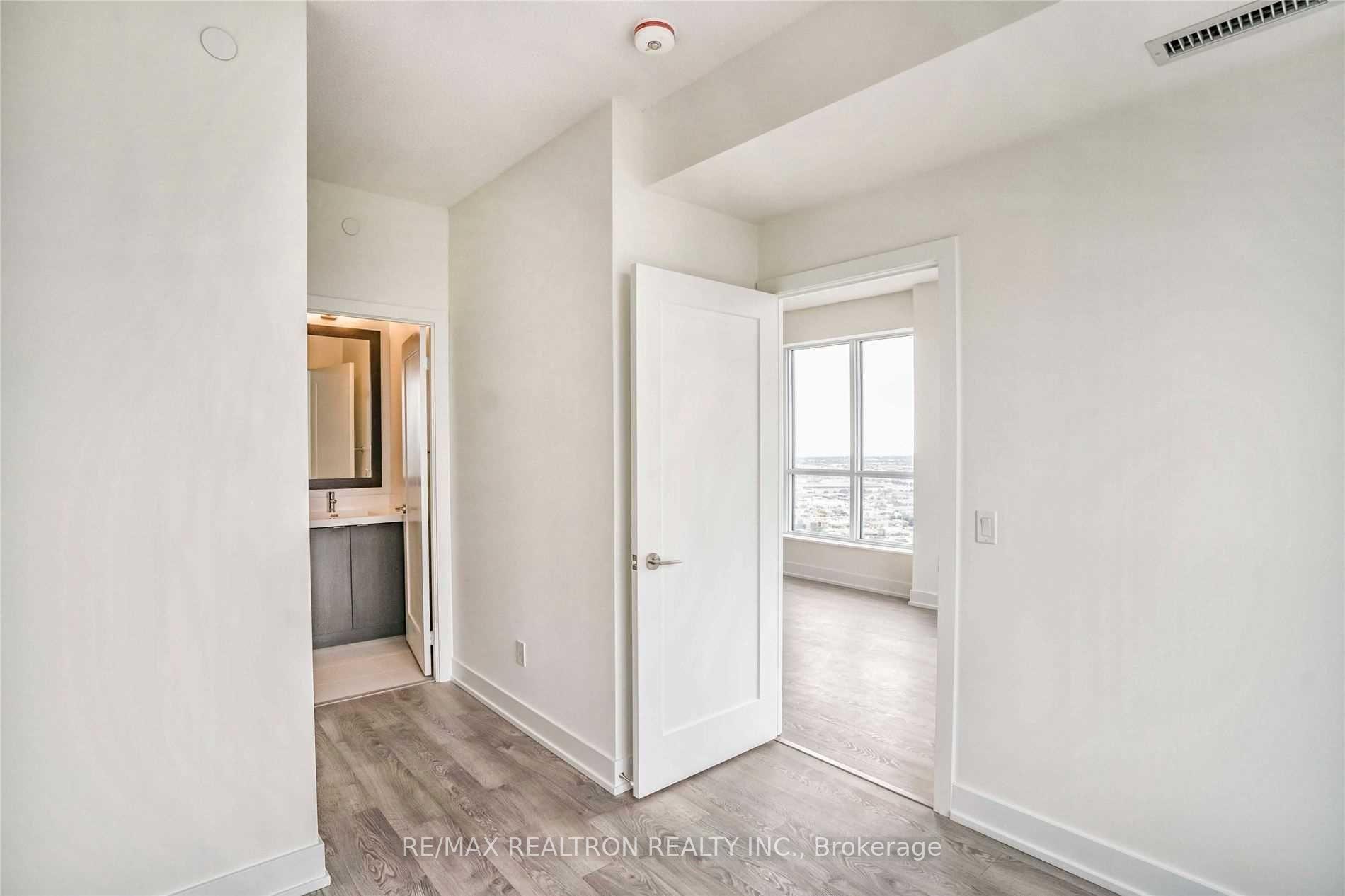 Photo 10 of Unit 1802, 7 Mabelle Avenue, Etobicoke, Islington-City Centre West — HOMEH