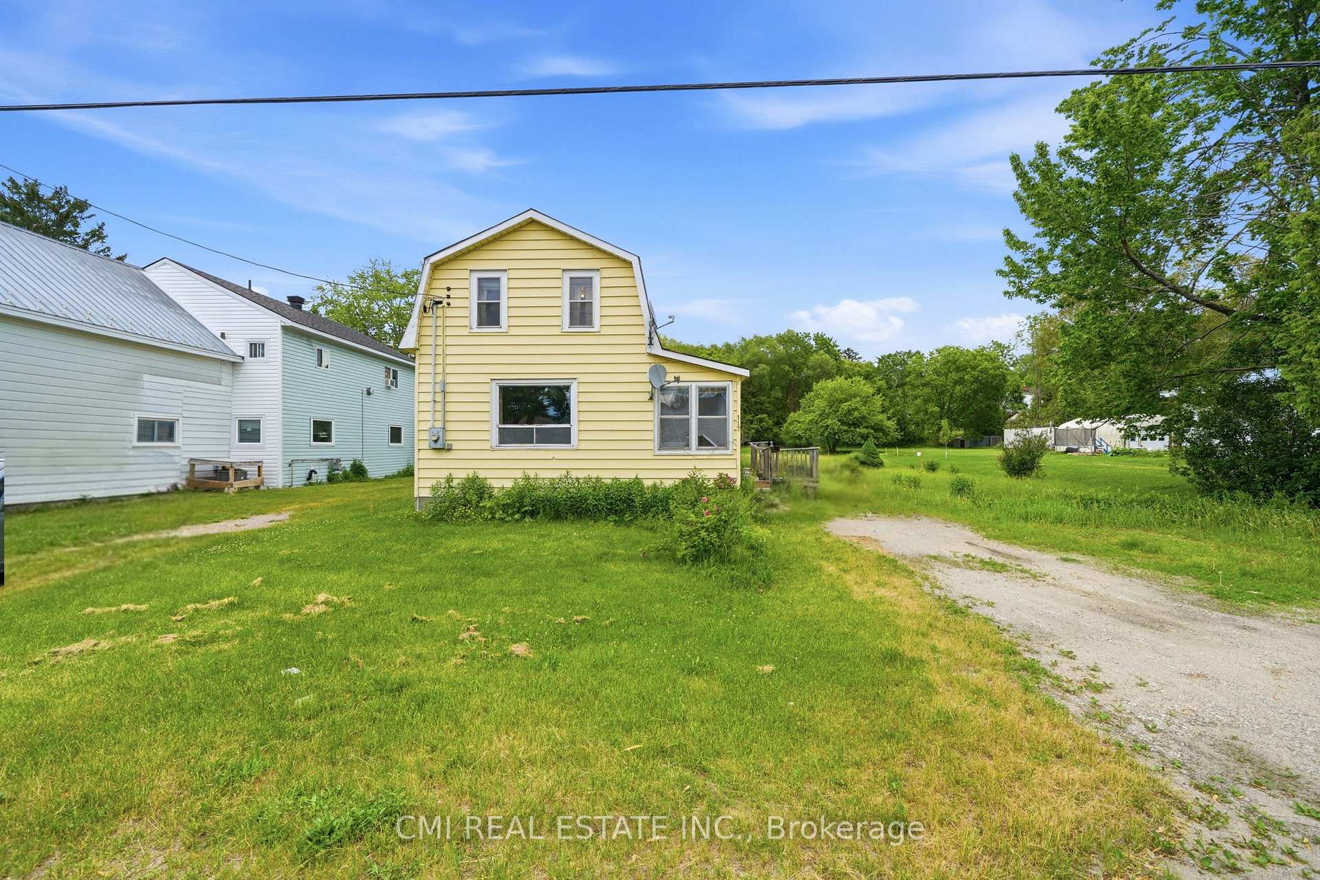 Photo 3 of 117 Fox Street, Penetanguishene — HOMEH