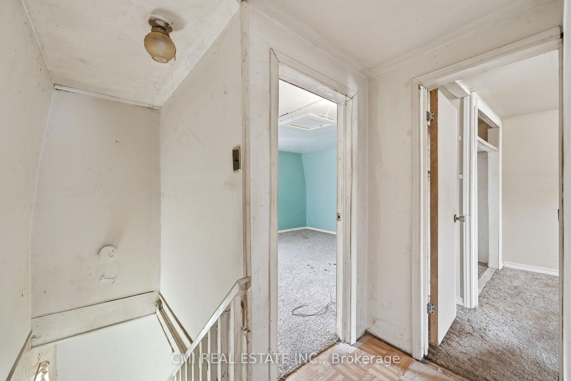 Photo 8 of 117 Fox Street, Penetanguishene — HOMEH