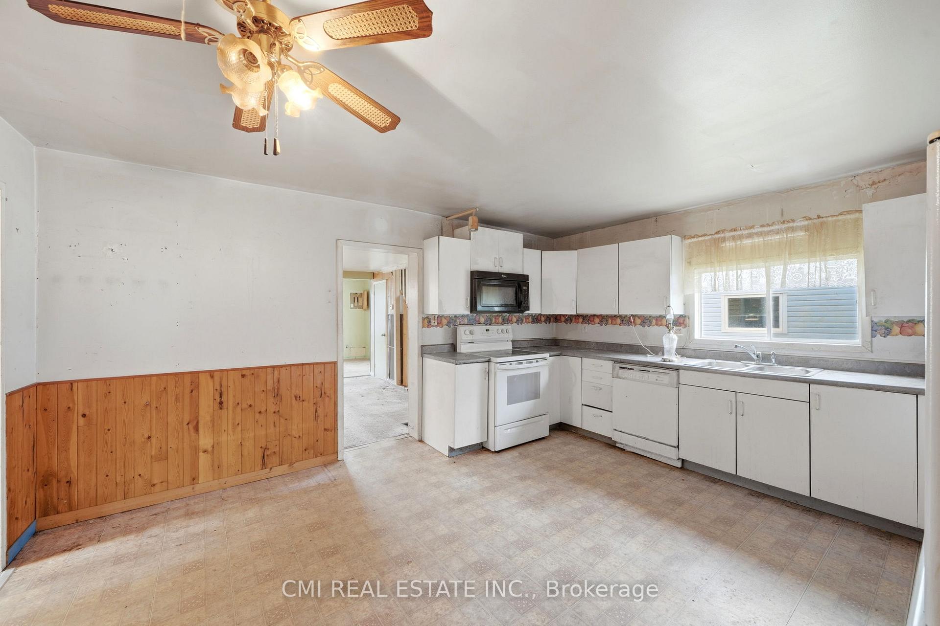 Photo 14 of 117 Fox Street, Penetanguishene — HOMEH