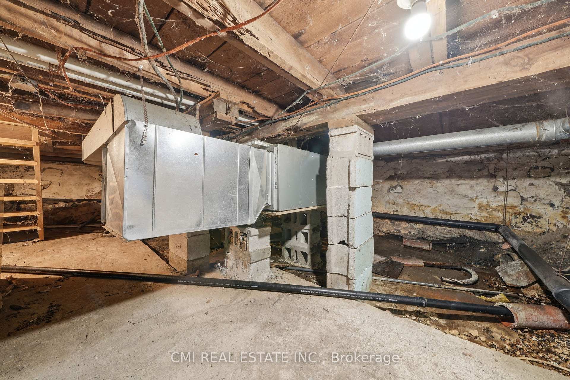 Photo 36 of 117 Fox Street, Penetanguishene — HOMEH