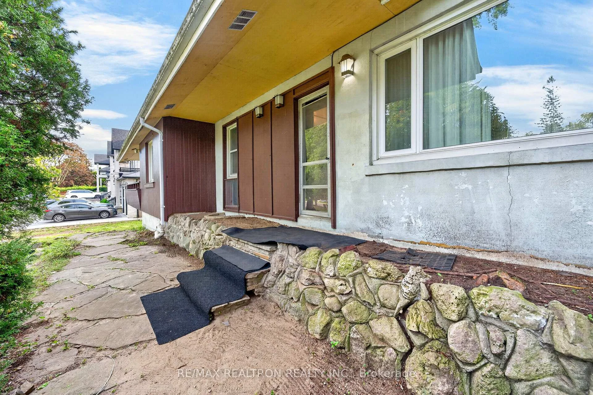 Photo 22 of 400 Manse Road, Scarborough, West Hill — HOMEH