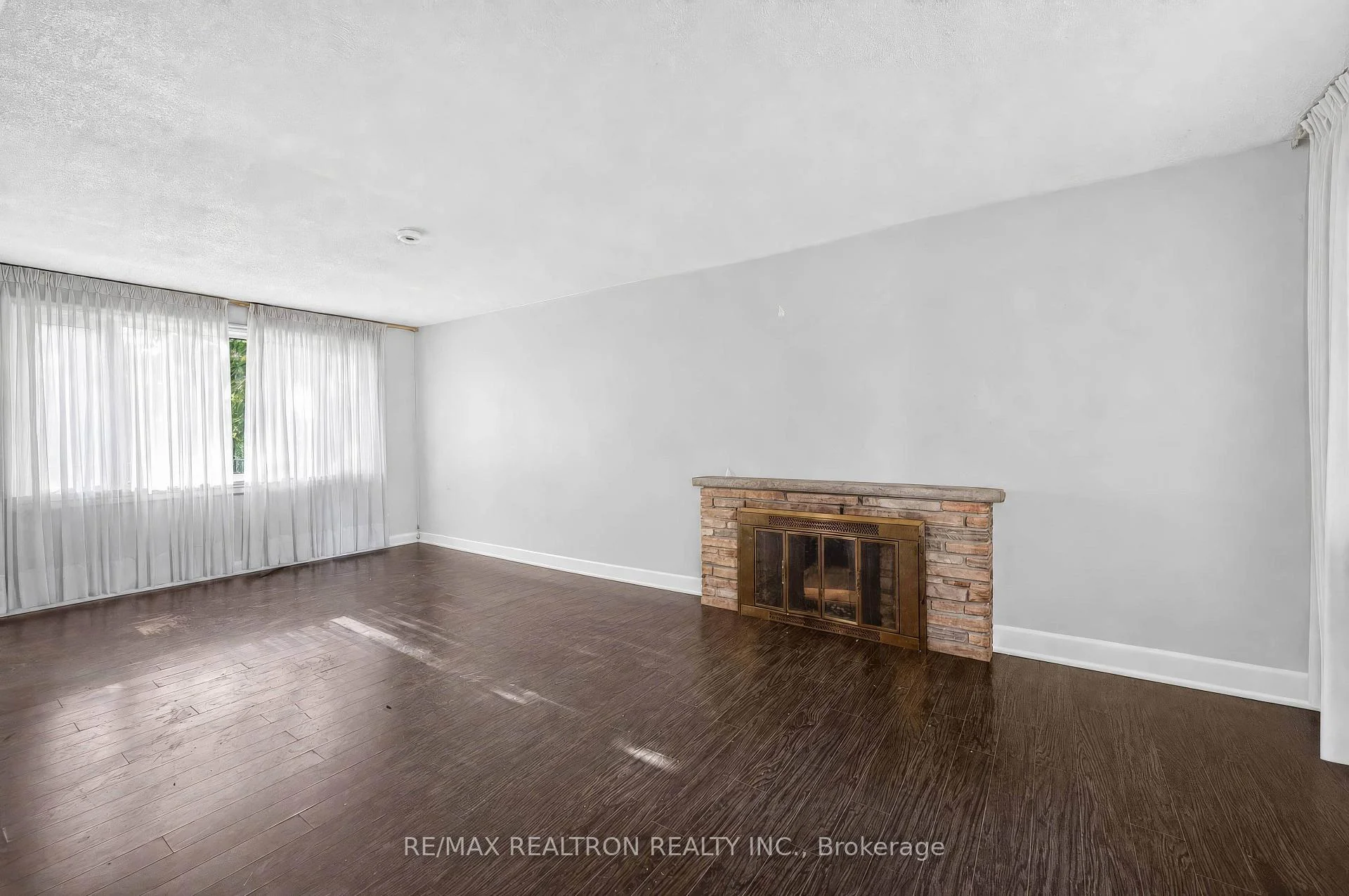 Photo 25 of 400 Manse Road, Scarborough, West Hill — HOMEH