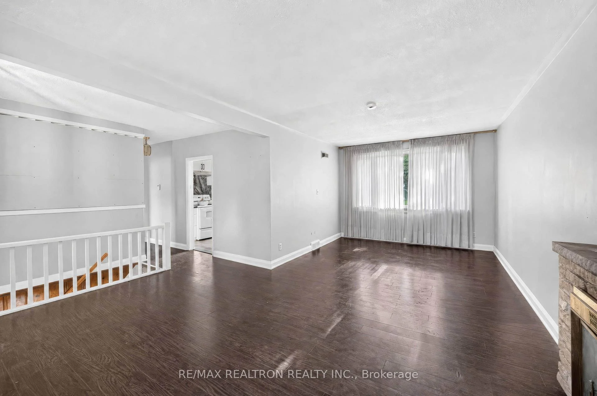 Photo 26 of 400 Manse Road, Scarborough, West Hill — HOMEH