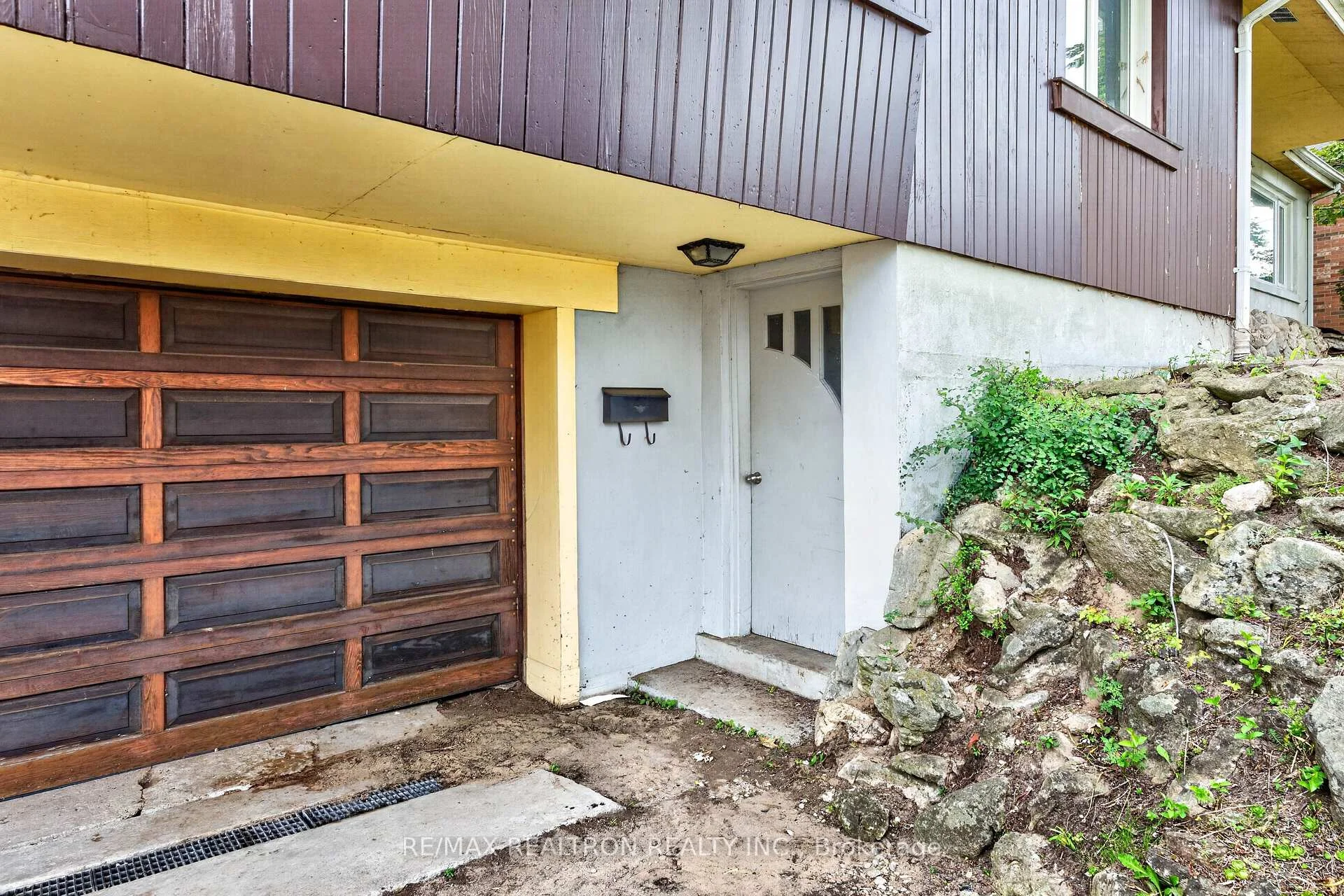 Photo 34 of 400 Manse Road, Scarborough, West Hill — HOMEH