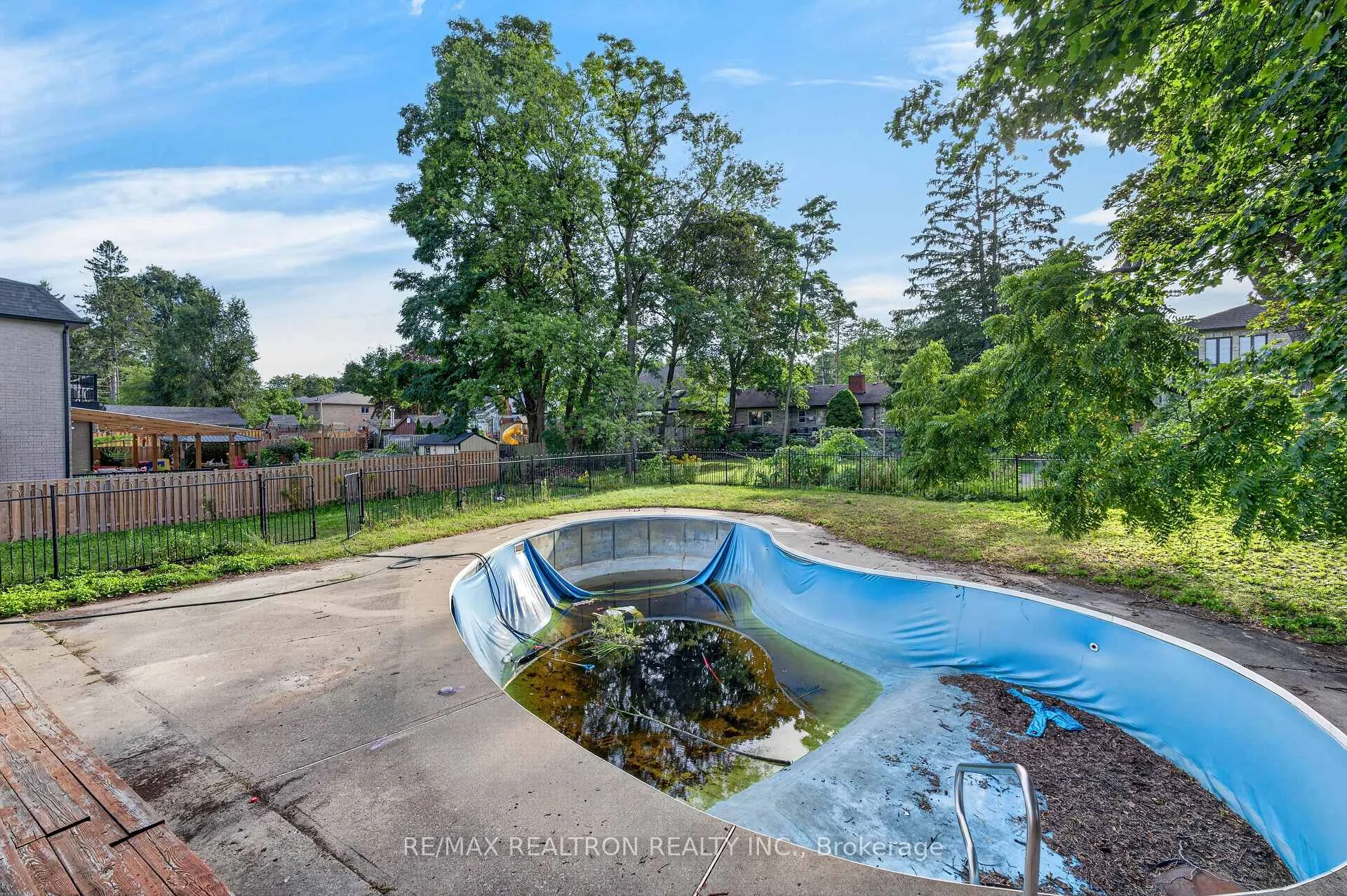 Photo 41 of 400 Manse Road, Scarborough, West Hill — HOMEH