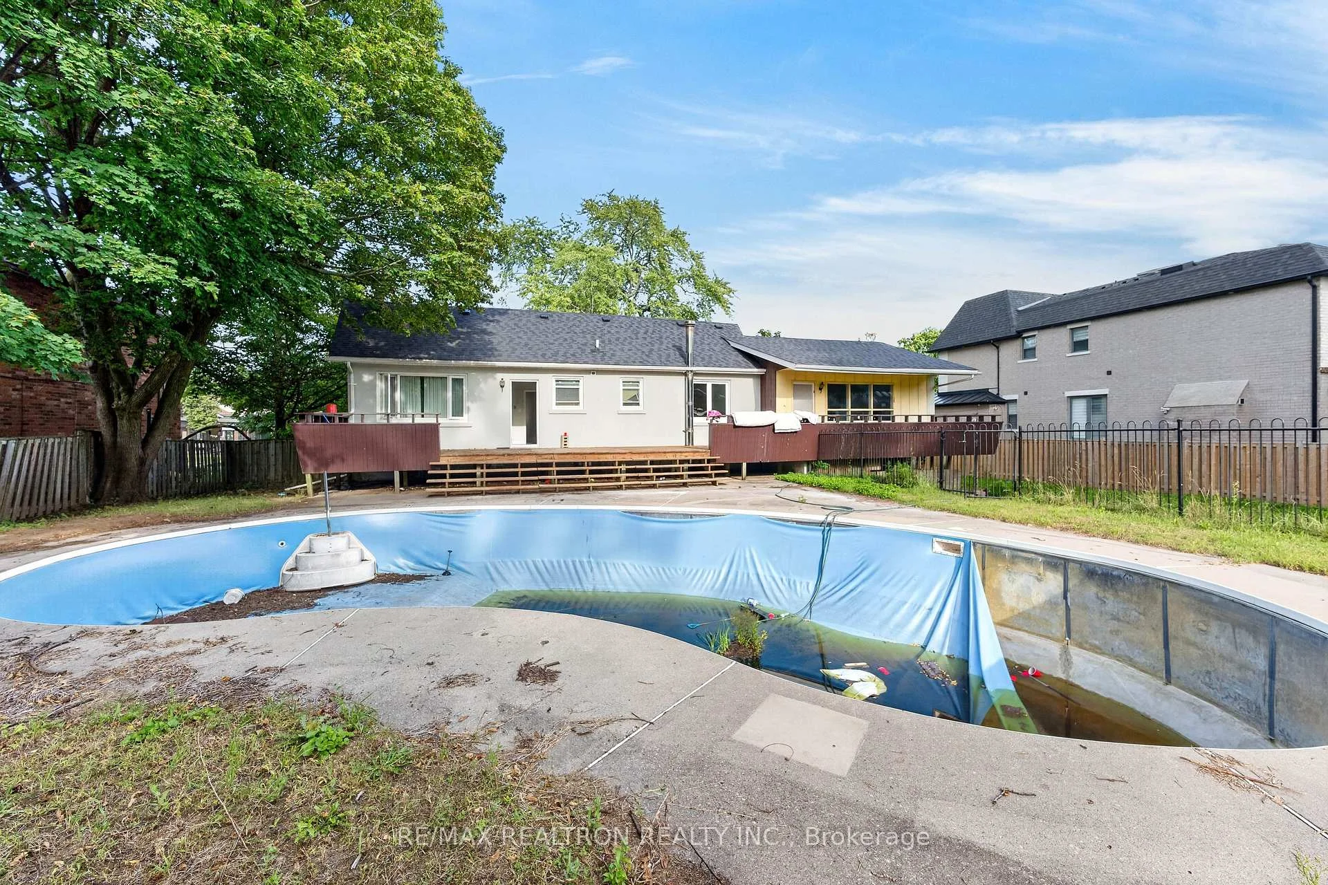 Photo 42 of 400 Manse Road, Scarborough, West Hill — HOMEH
