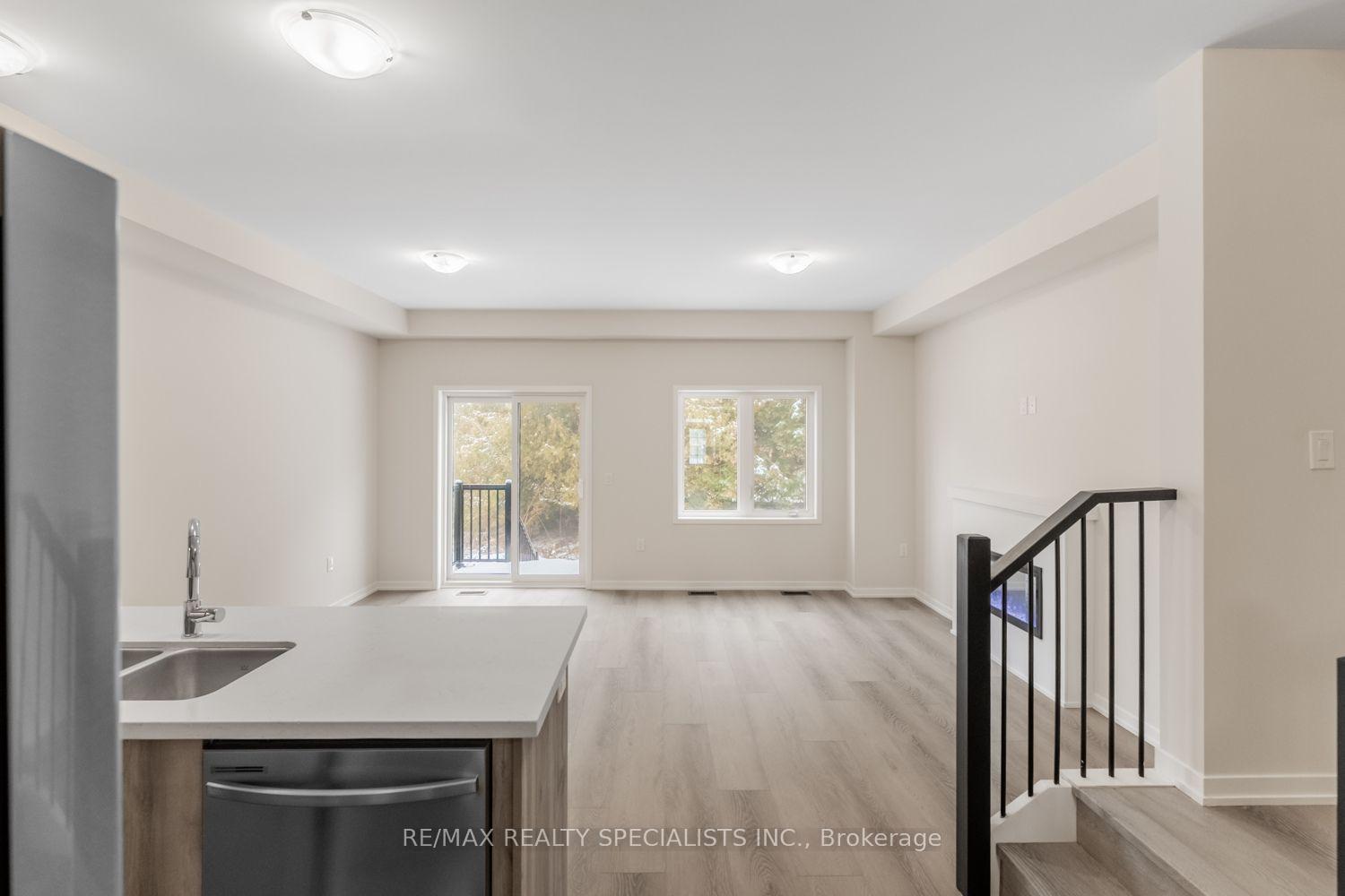 Photo 7 of 11 Radium Common, Cambridge, Sheldon-Conestoga — HOMEH
