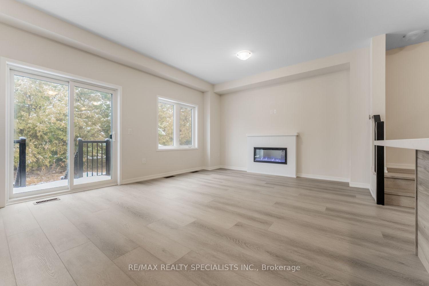 Photo 16 of 11 Radium Common, Cambridge, Sheldon-Conestoga — HOMEH