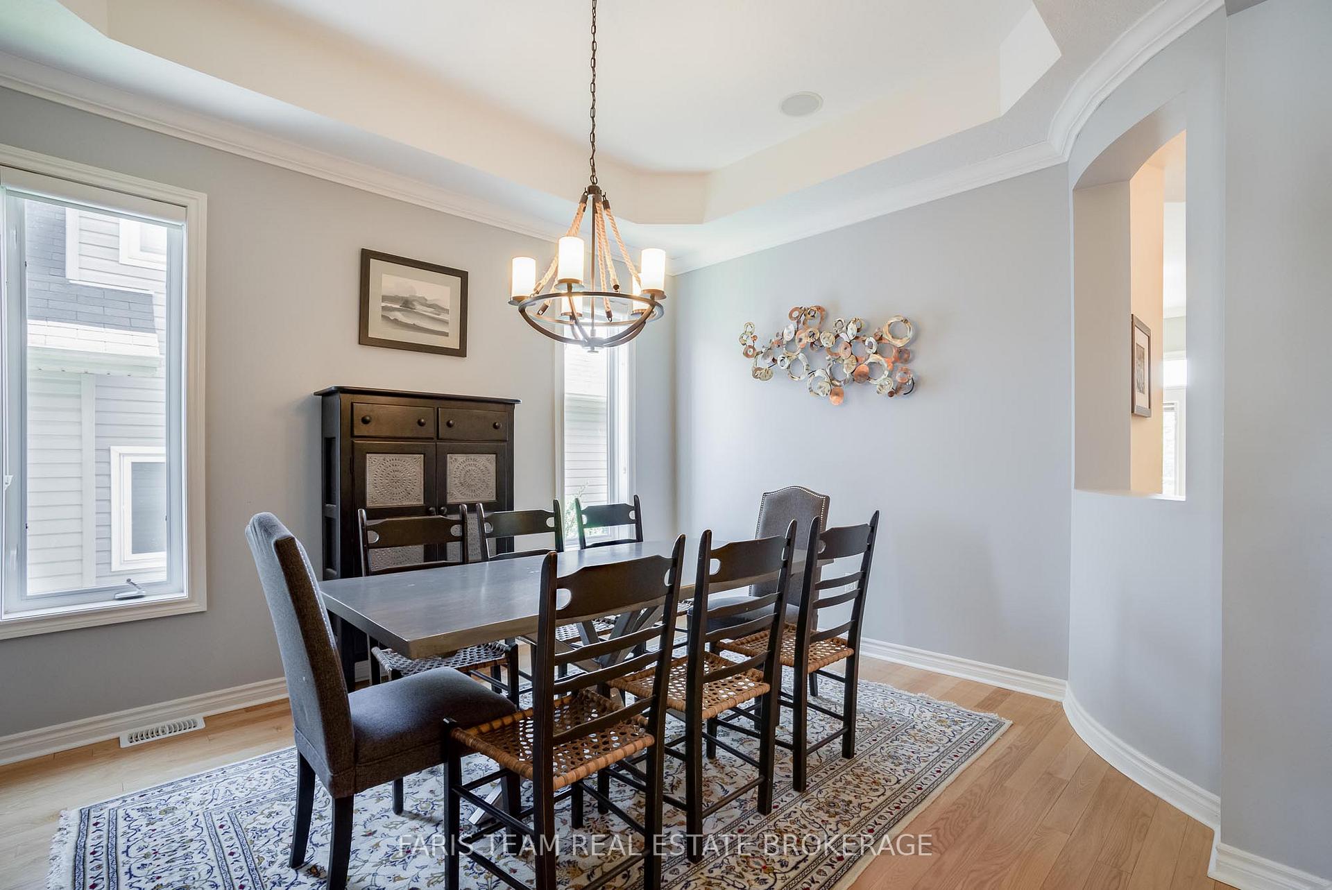 Photo 12 of 16 Landscape Drive, Oro-Medonte, Horseshoe Valley — HOMEH