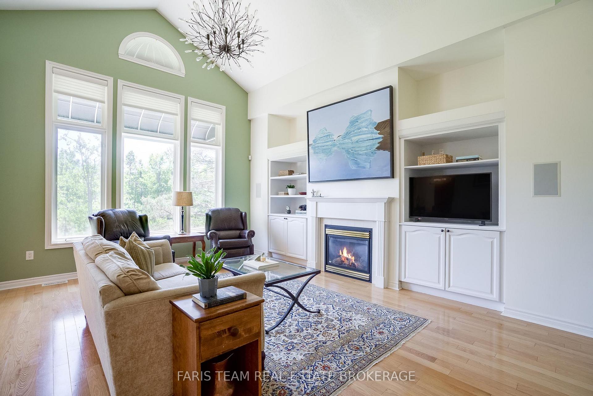 Photo 15 of 16 Landscape Drive, Oro-Medonte, Horseshoe Valley — HOMEH