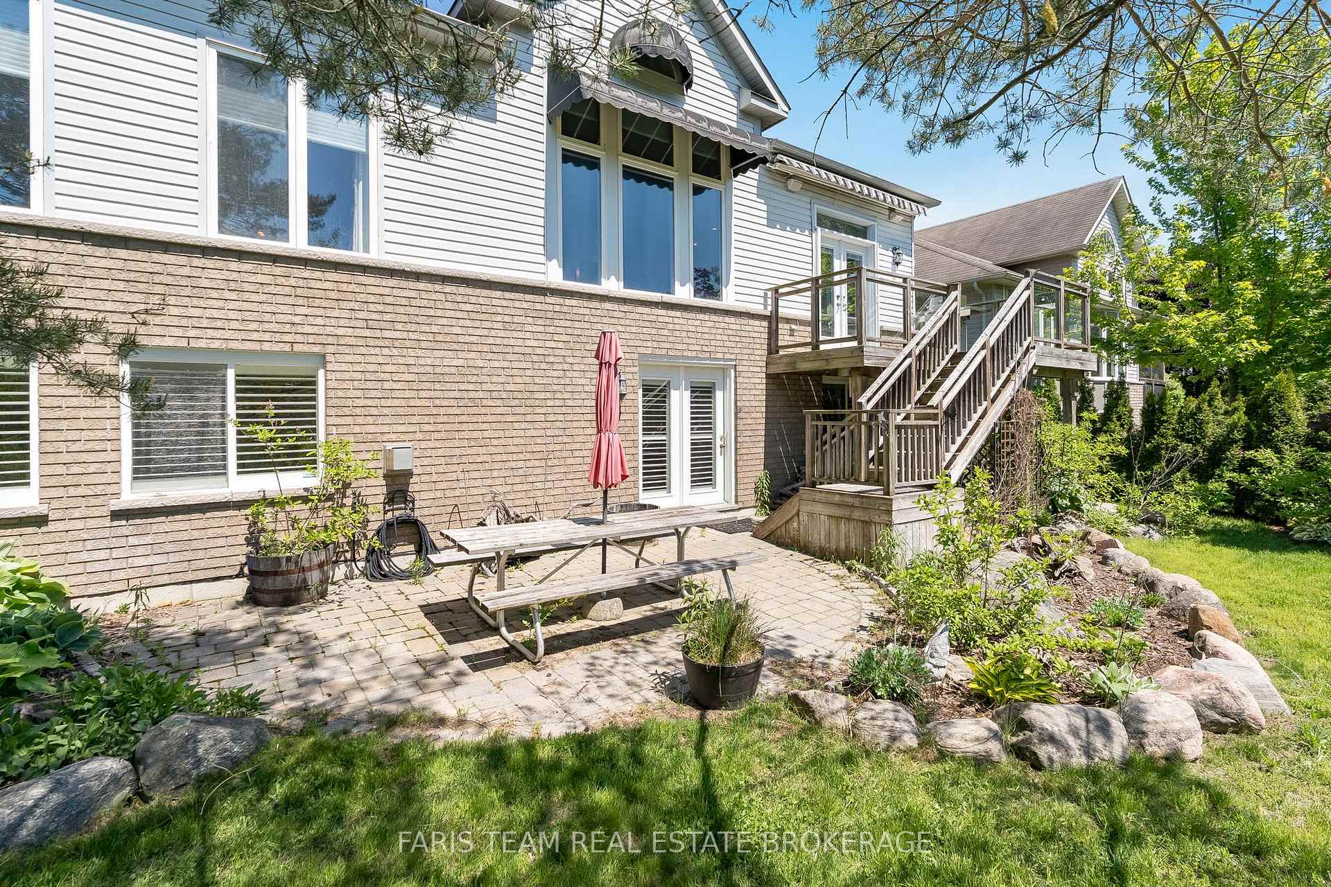 Photo 37 of 16 Landscape Drive, Oro-Medonte, Horseshoe Valley — HOMEH