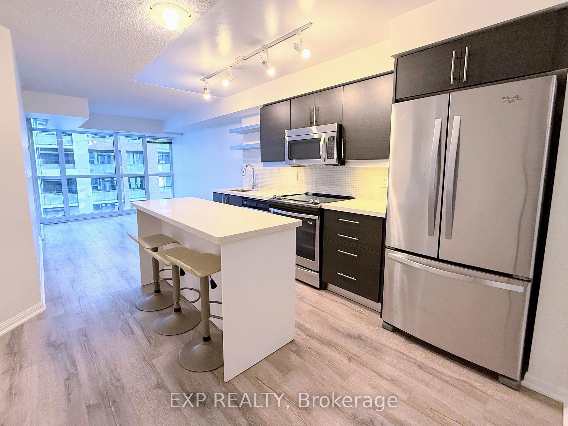 Photo 2 of Unit #702, 400 Adelaide Street E, Toronto, Moss Park — HOMEH