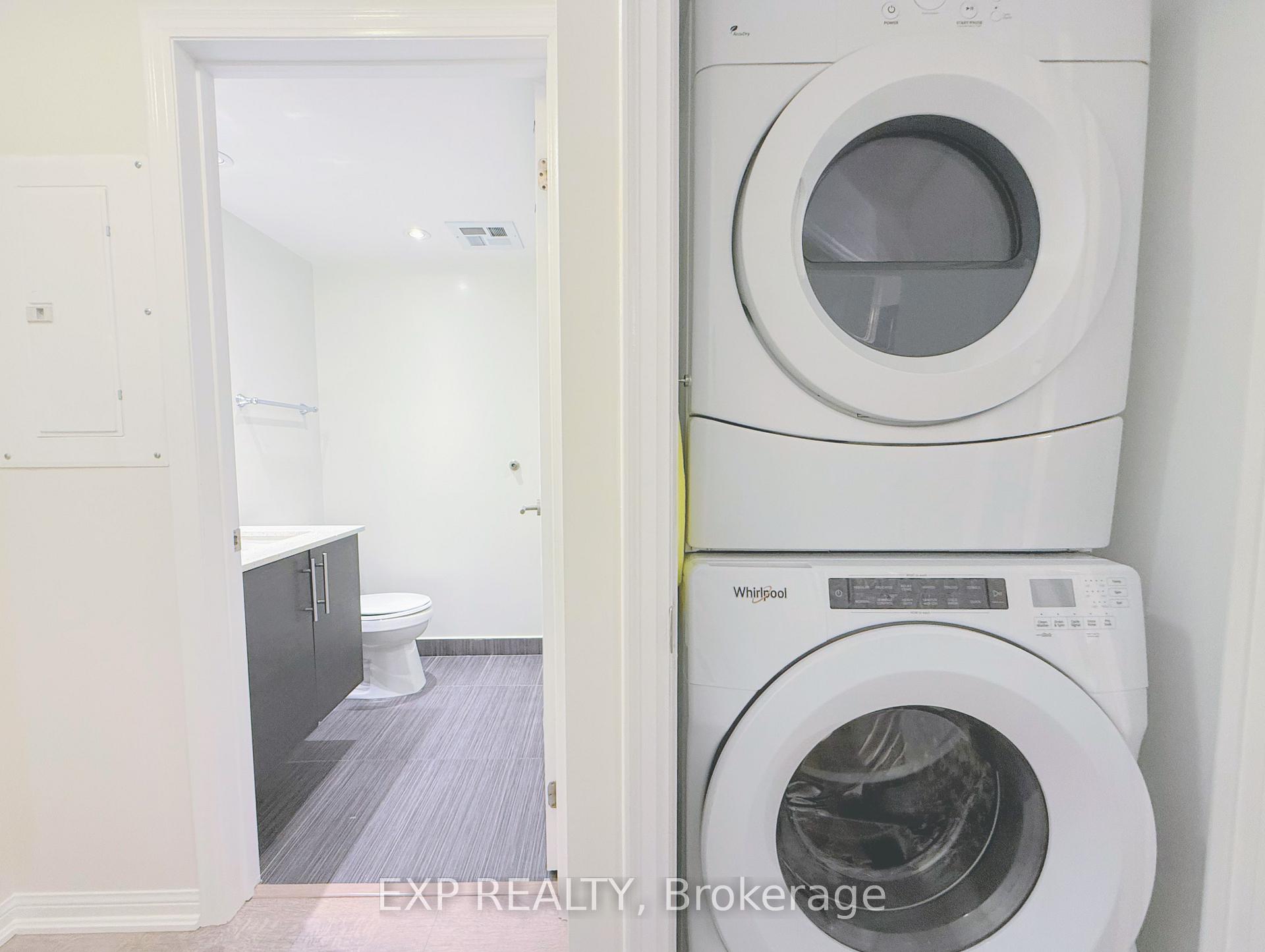 Photo 13 of Unit #702, 400 Adelaide Street E, Toronto, Moss Park — HOMEH