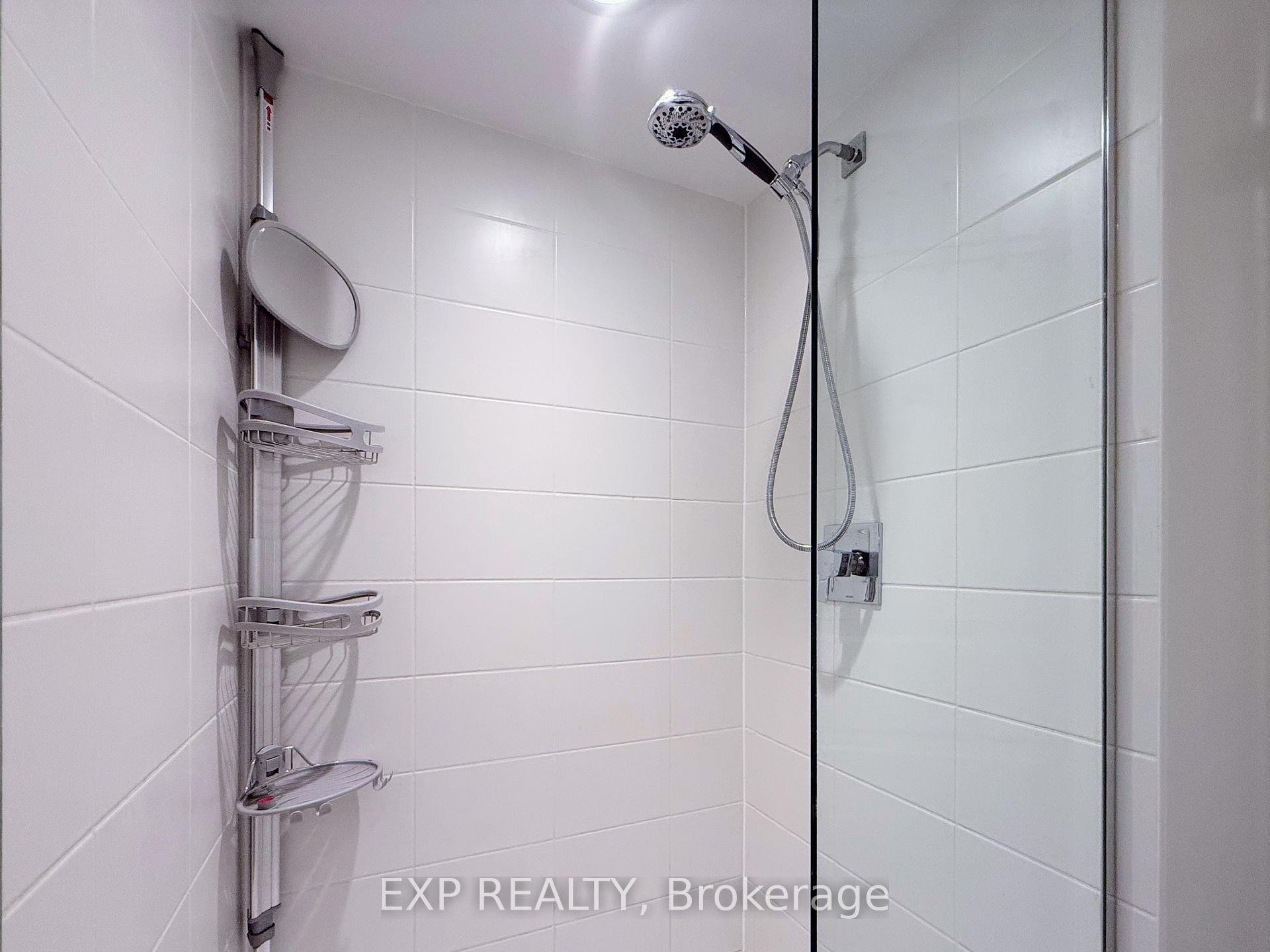 Photo 16 of Unit #702, 400 Adelaide Street E, Toronto, Moss Park — HOMEH