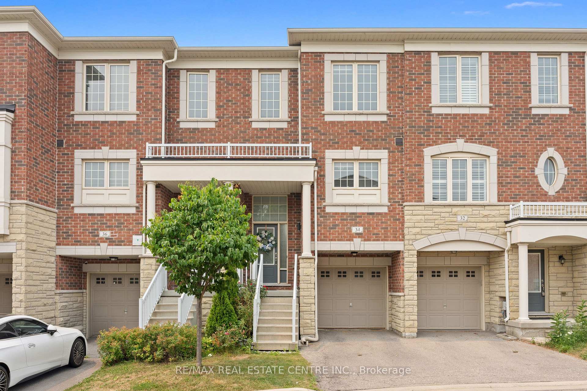 Photo 1 of 34 Aspen Hills Road, Brampton, Credit Valley — HOMEH