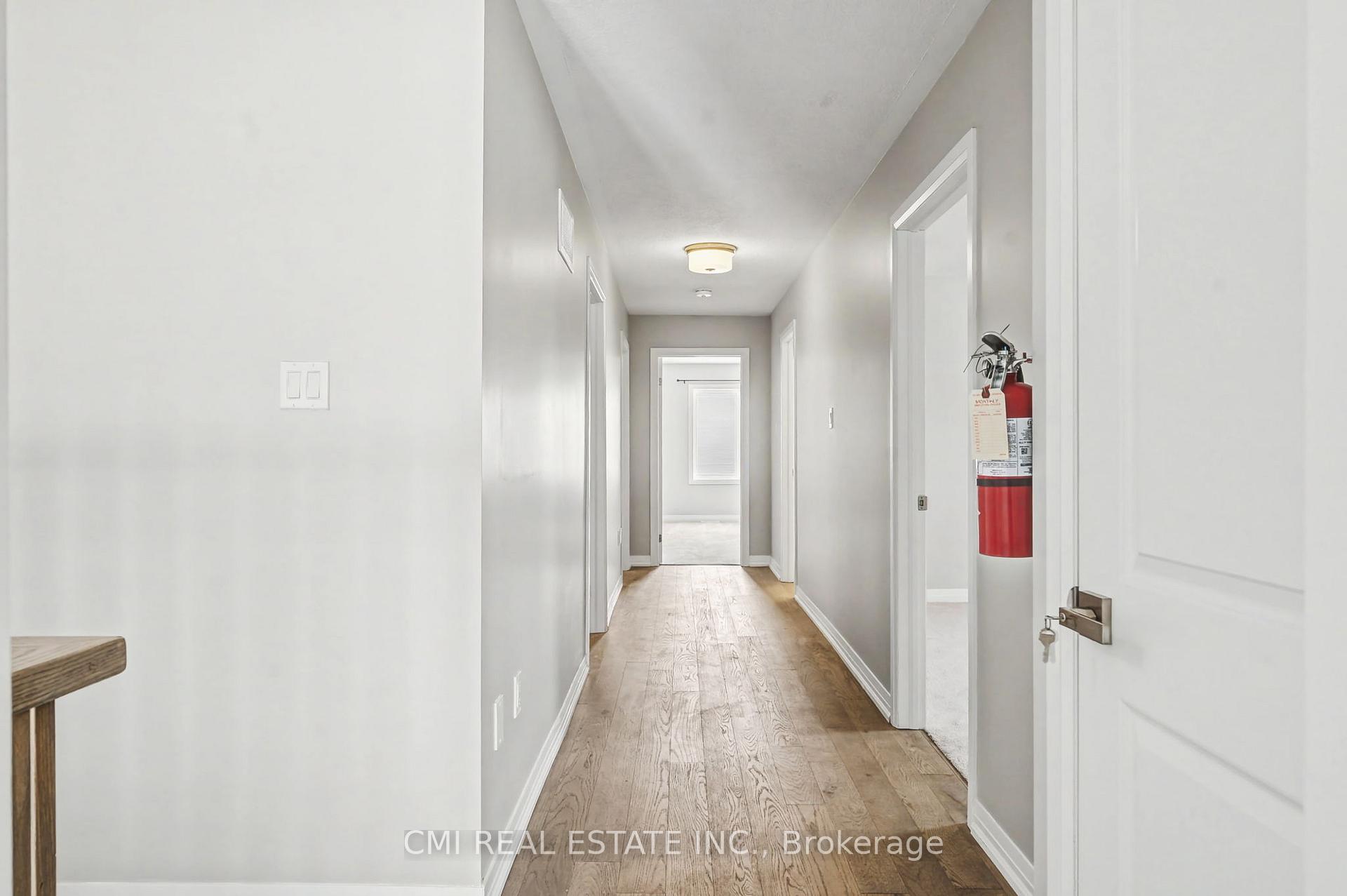 Photo 8 of 94 Hitchman Street, Brant, Paris — HOMEH