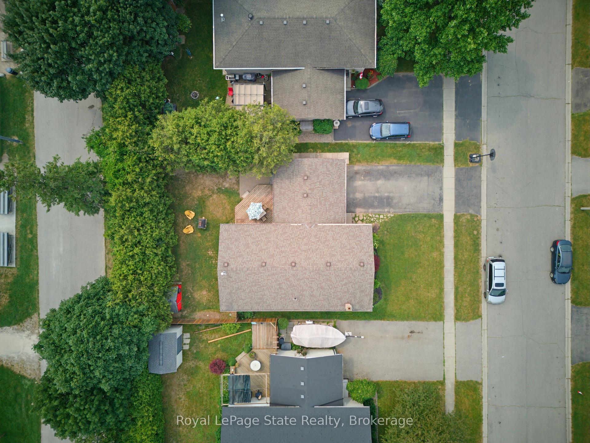 Photo 2 of 24 Edward Avenue, Brant, Paris — HOMEH