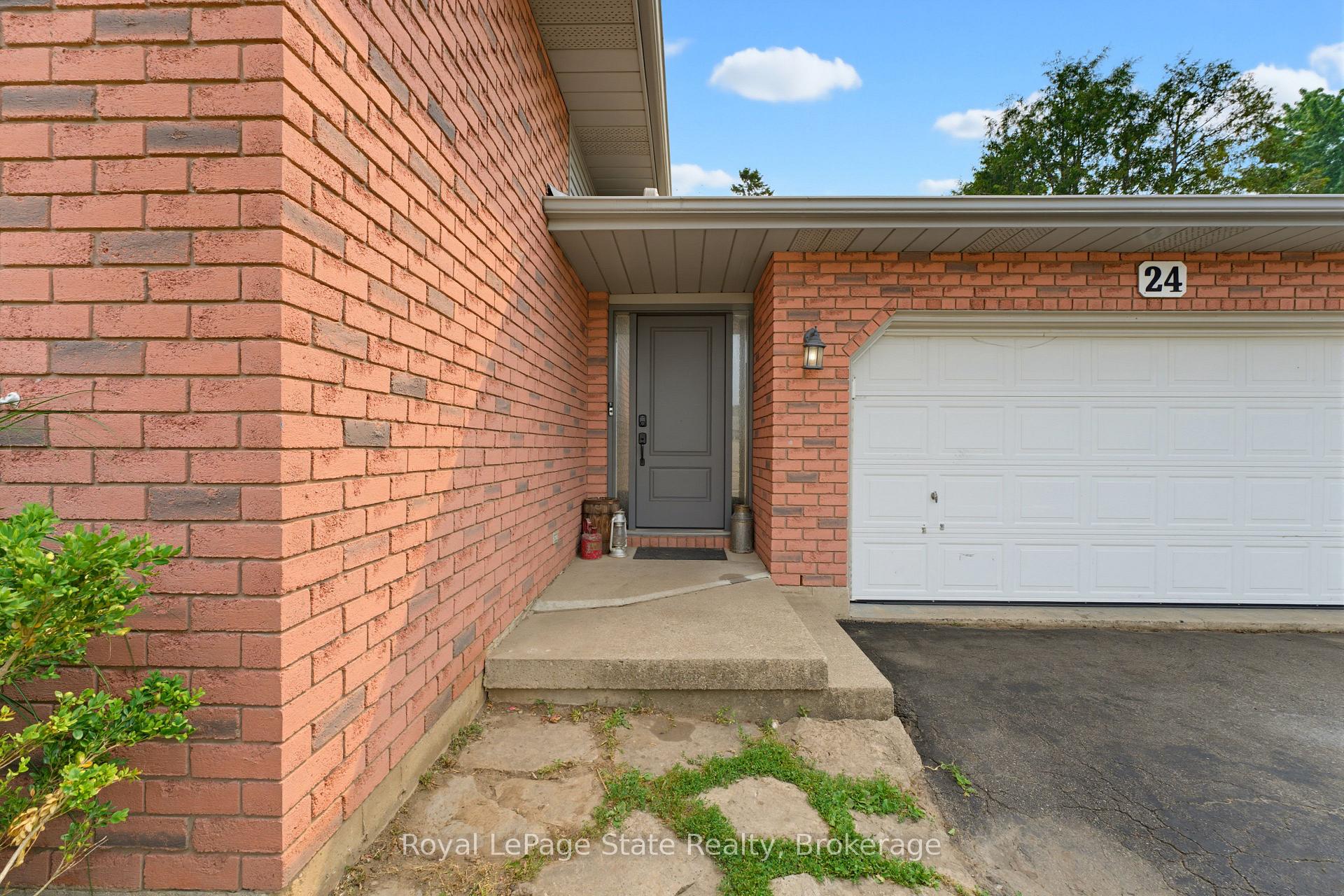 Photo 7 of 24 Edward Avenue, Brant, Paris — HOMEH