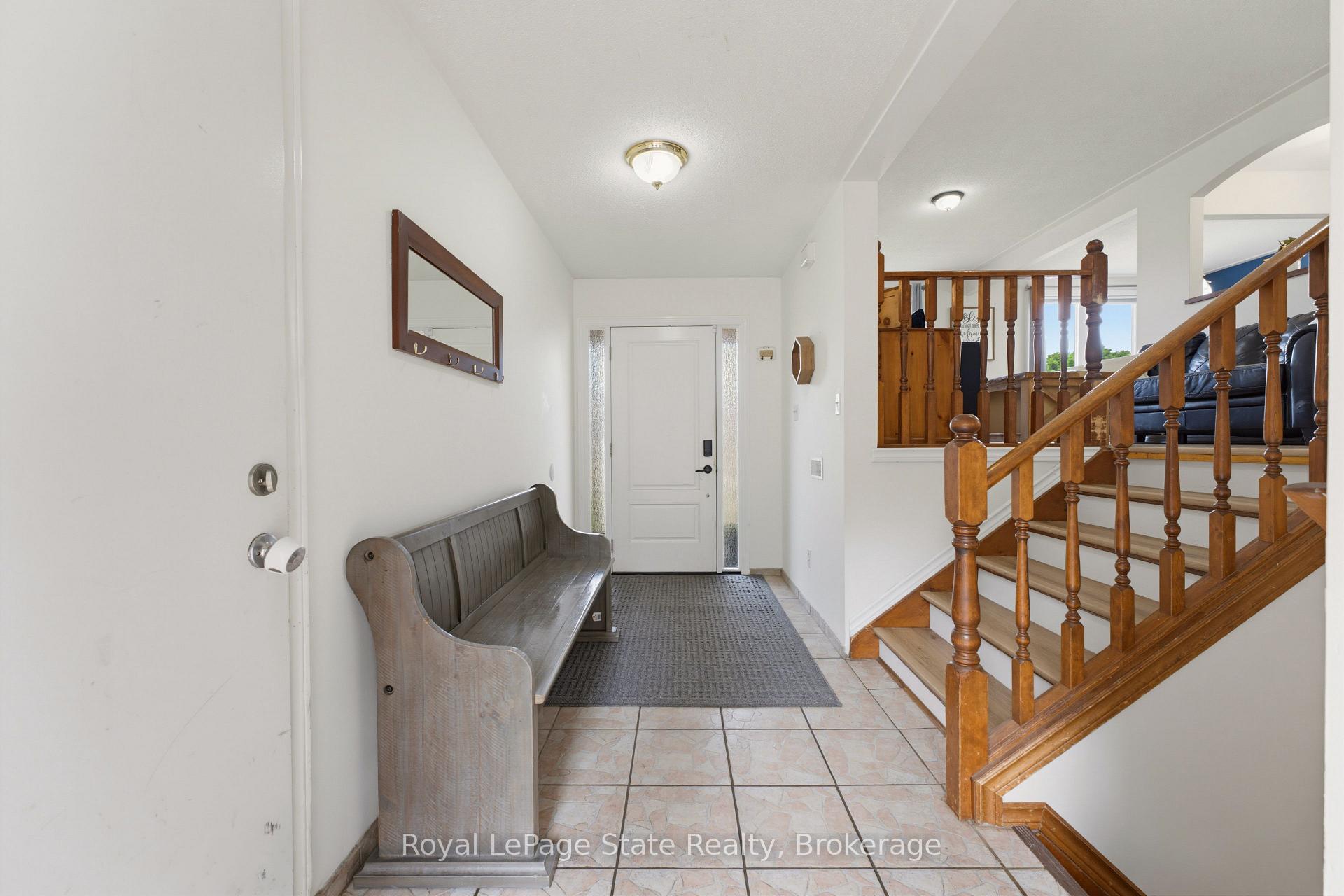 Photo 8 of 24 Edward Avenue, Brant, Paris — HOMEH