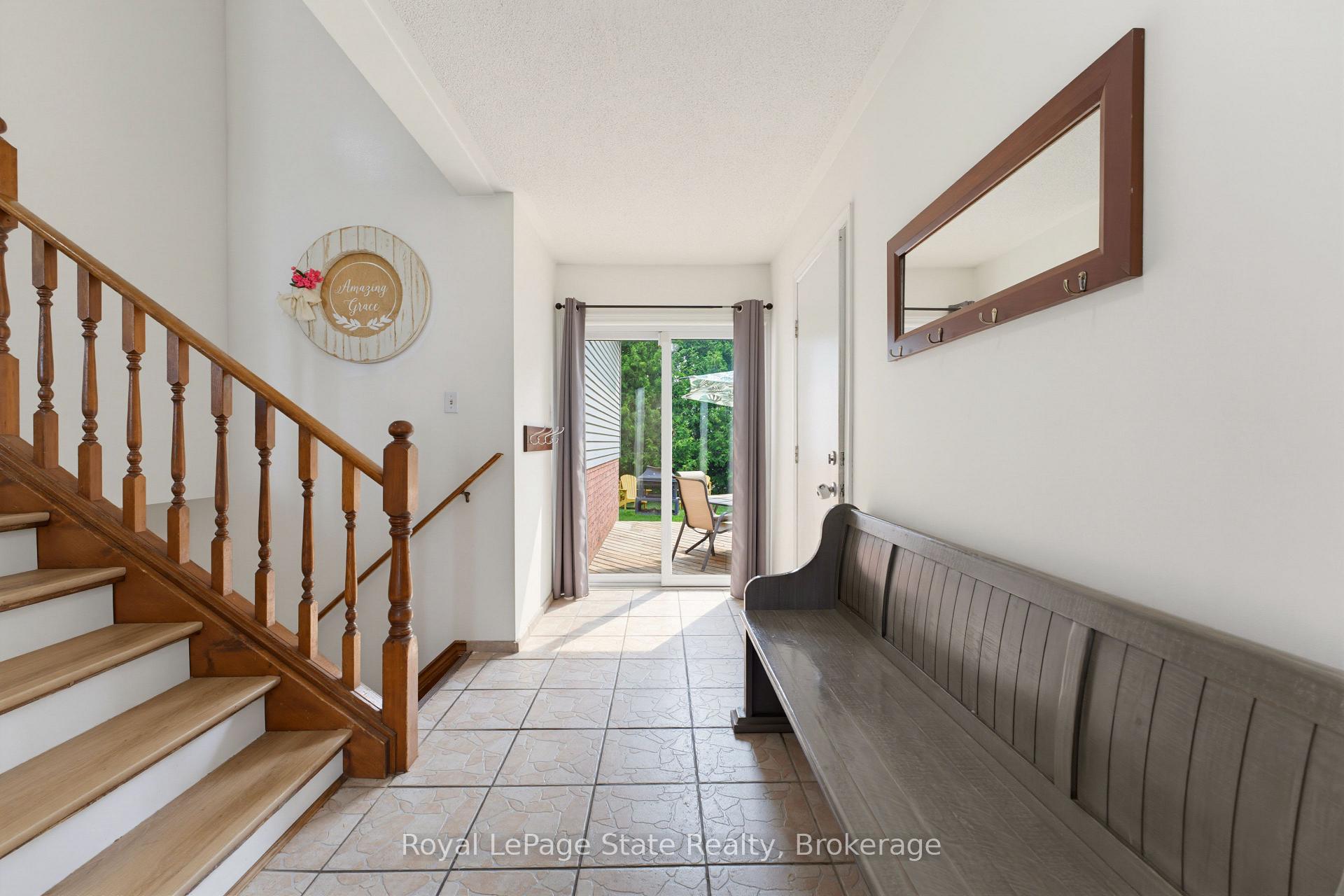 Photo 9 of 24 Edward Avenue, Brant, Paris — HOMEH