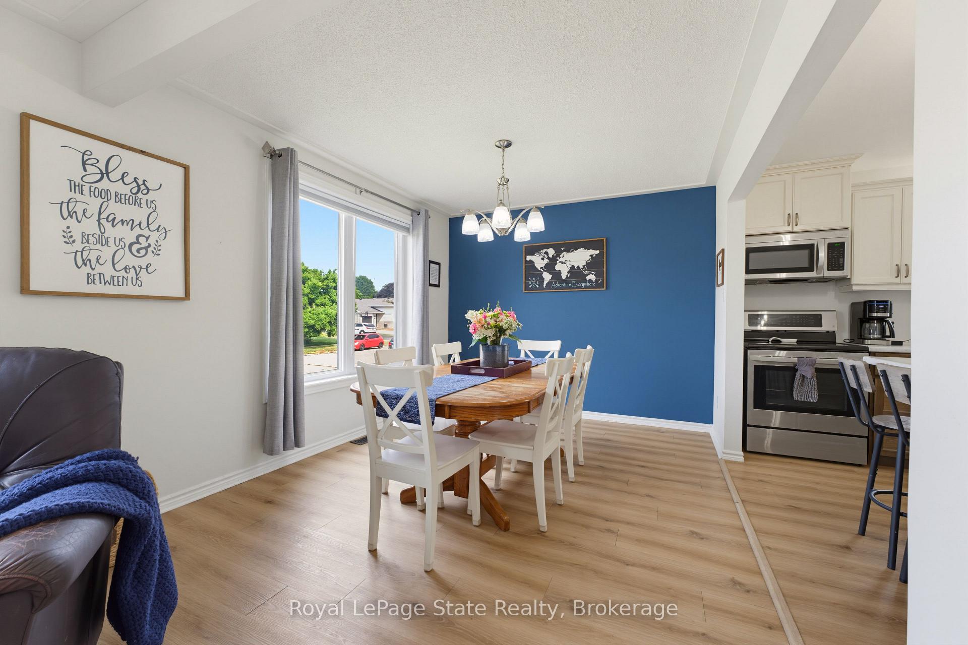 Photo 18 of 24 Edward Avenue, Brant, Paris — HOMEH