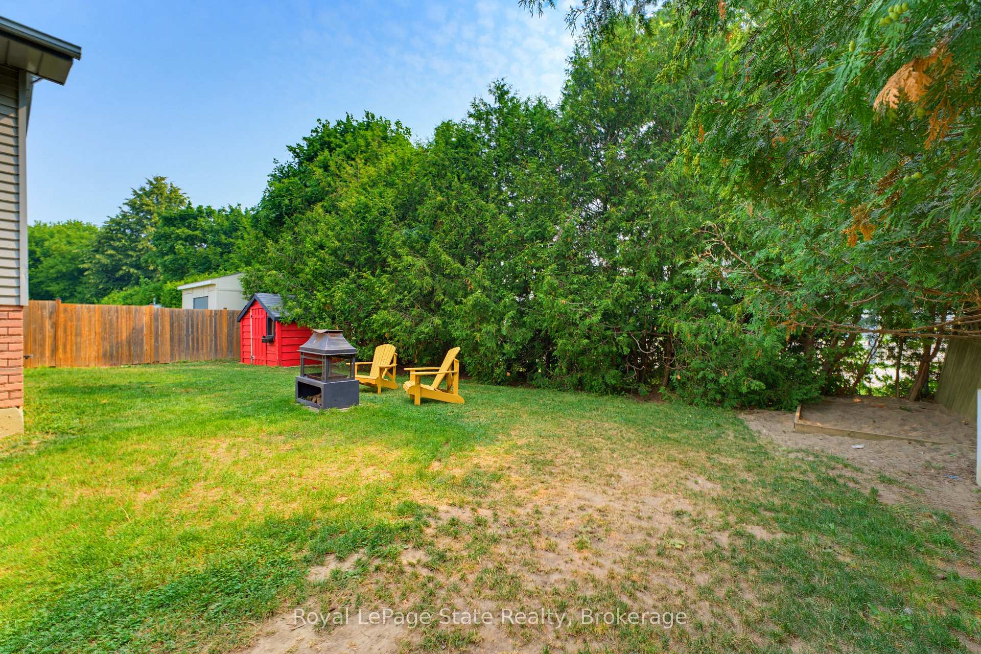 Photo 41 of 24 Edward Avenue, Brant, Paris — HOMEH