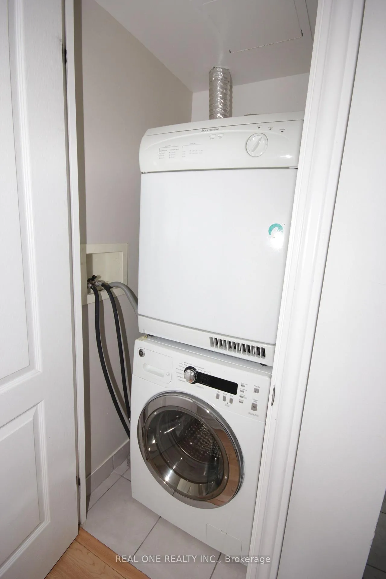 Photo 16 of Unit 801, 15 North Park Road, Vaughan, Beverley Glen — HOMEH