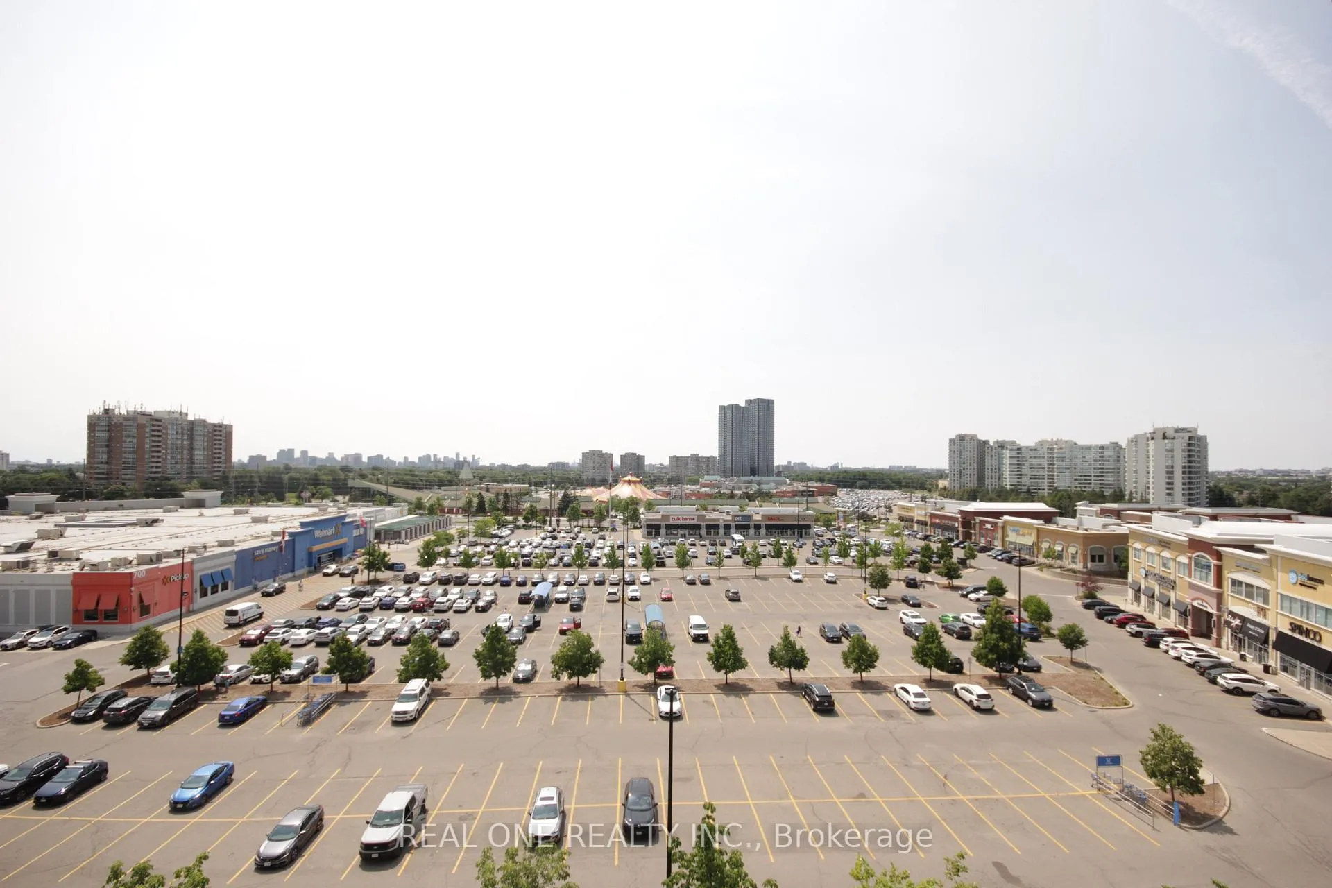 Photo 17 of Unit 801, 15 North Park Road, Vaughan, Beverley Glen — HOMEH