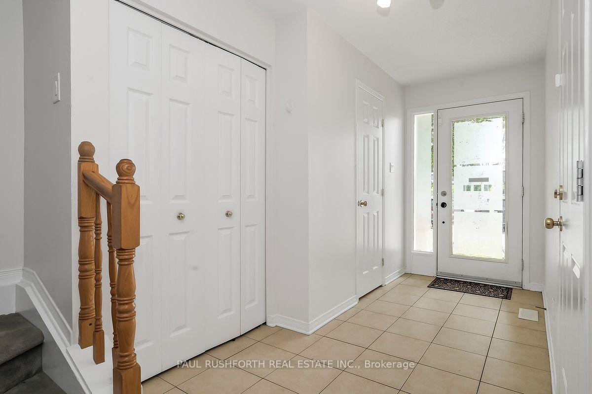 Photo 2 of 153 Corinth Private, Ottawa, Merivale Industrial Park/Citiplace — HOMEH