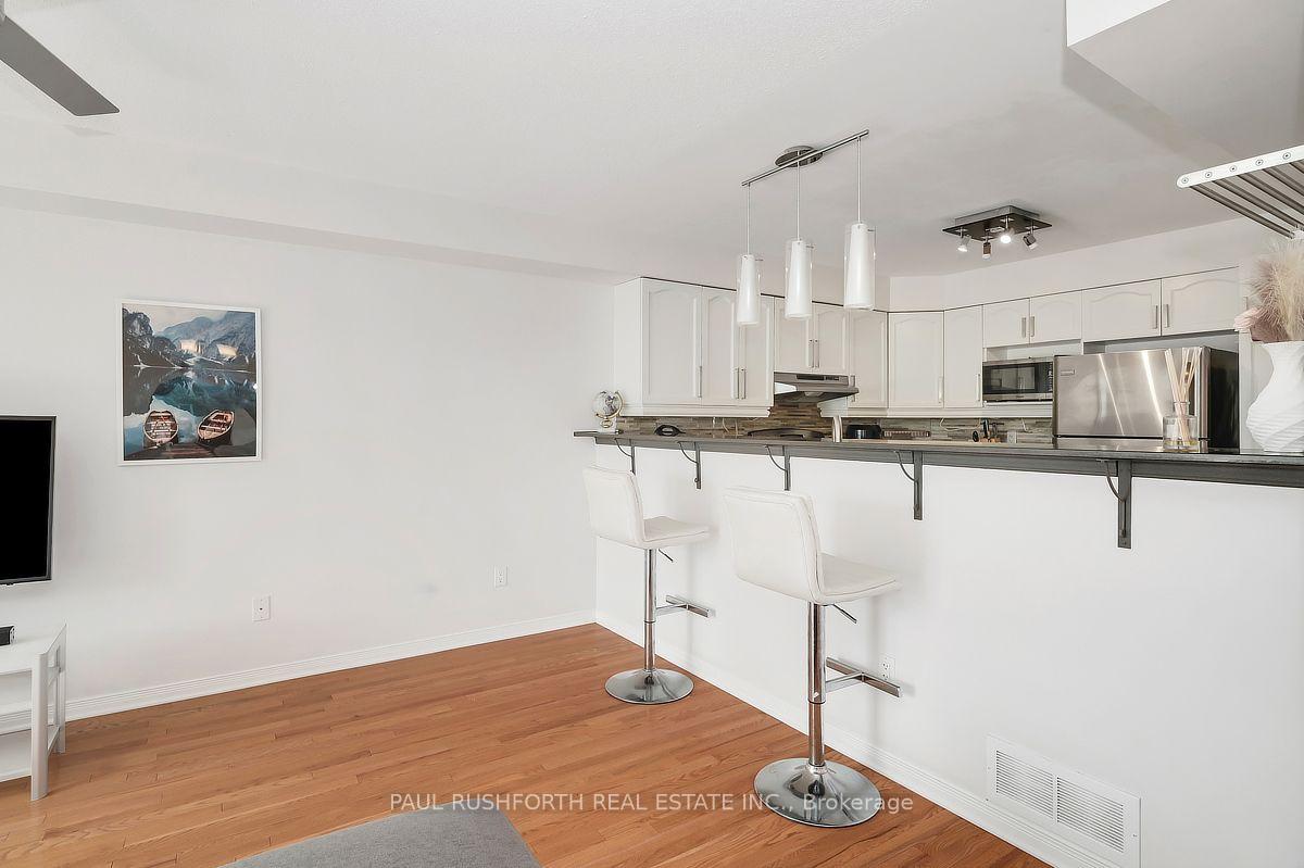 Photo 8 of 153 Corinth Private, Ottawa, Merivale Industrial Park/Citiplace — HOMEH