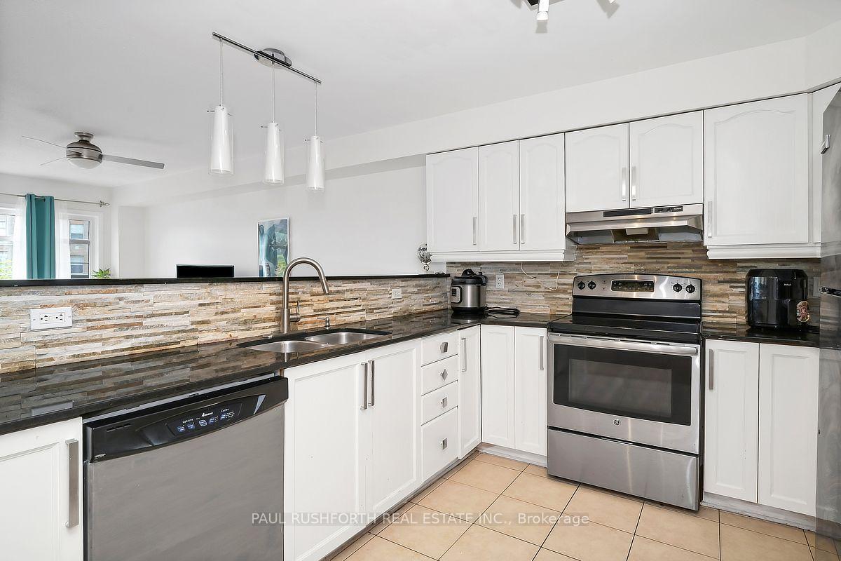 Photo 9 of 153 Corinth Private, Ottawa, Merivale Industrial Park/Citiplace — HOMEH