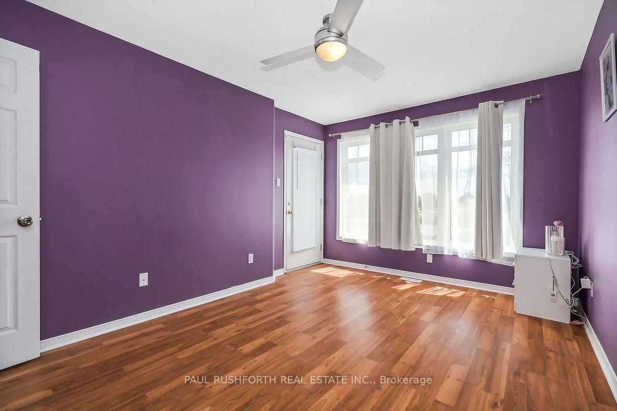 Photo 15 of 153 Corinth Private, Ottawa, Merivale Industrial Park/Citiplace — HOMEH