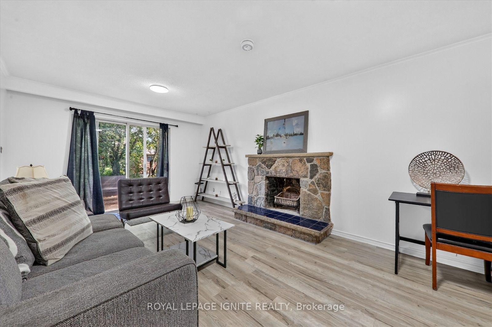 Photo 24 of 7 Briarbluff Avenue, Scarborough, West Hill — HOMEH