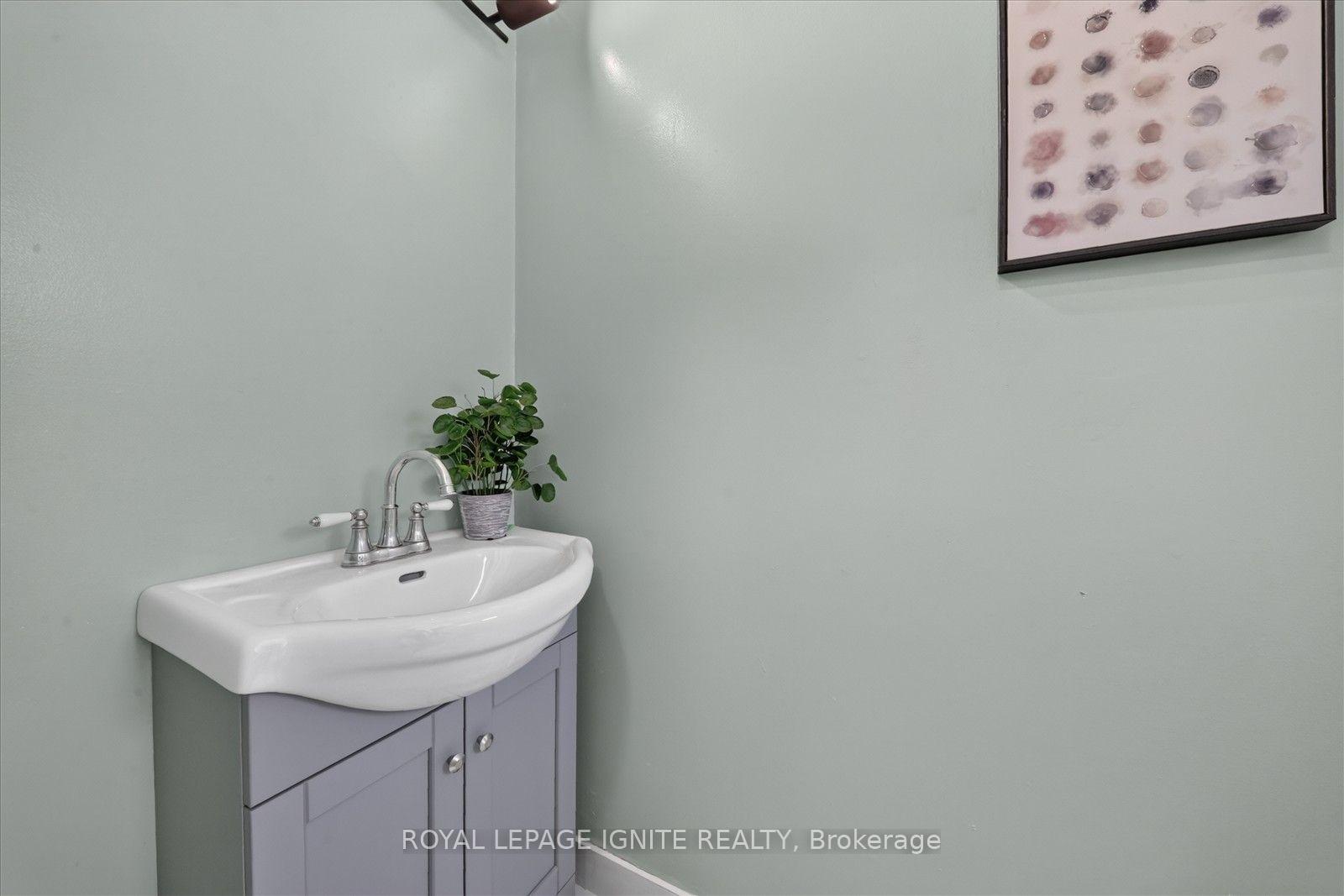 Photo 31 of 7 Briarbluff Avenue, Scarborough, West Hill — HOMEH