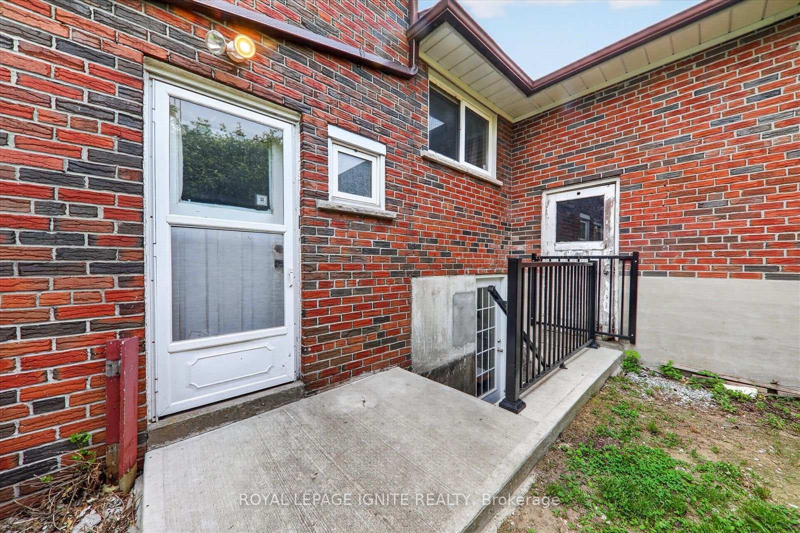 Photo 38 of 7 Briarbluff Avenue, Scarborough, West Hill — HOMEH